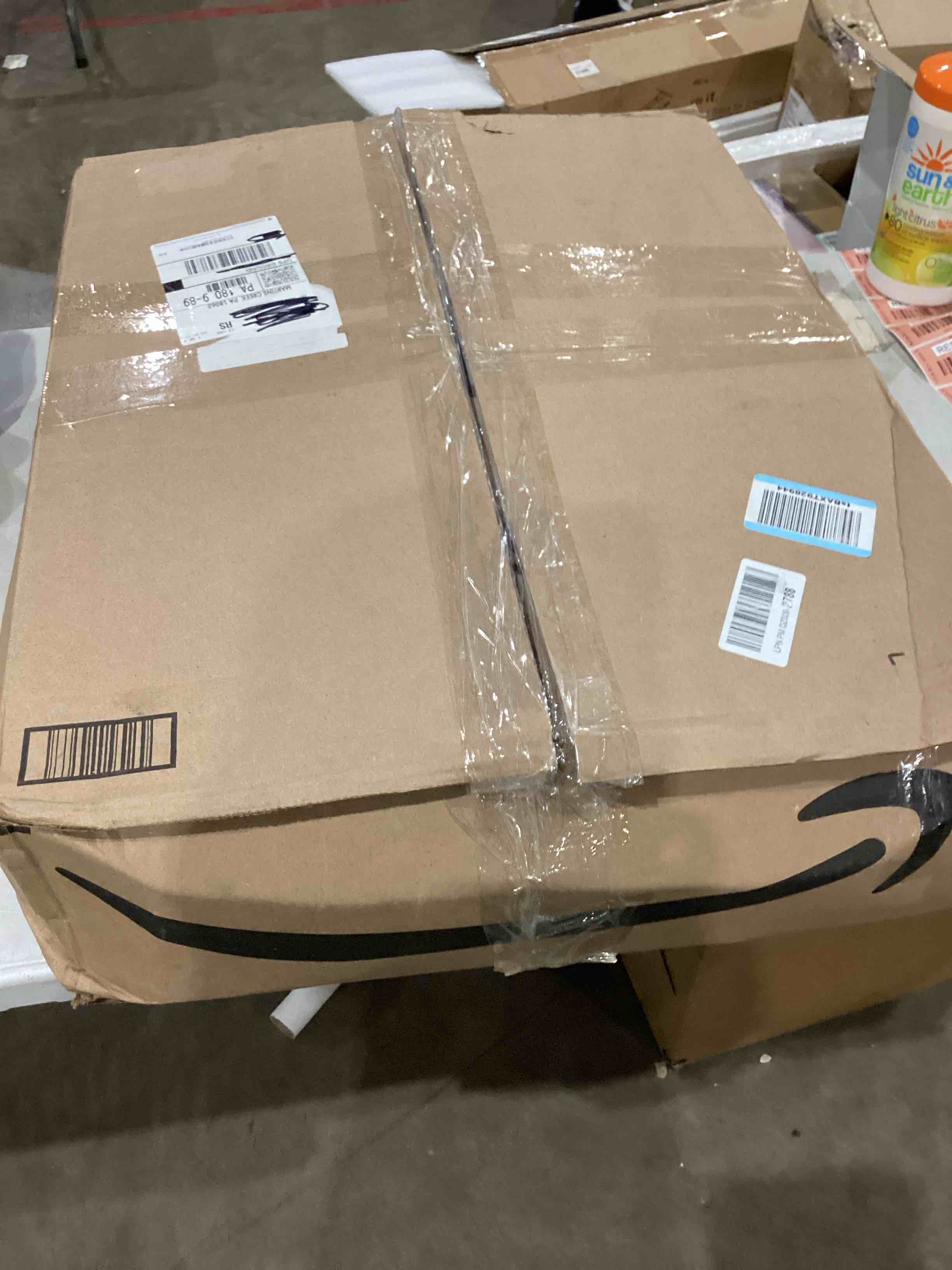 https://s3.amazonaws.com/lotting-images-prod/bidfta/RED4411691_1752172077937.jpeg