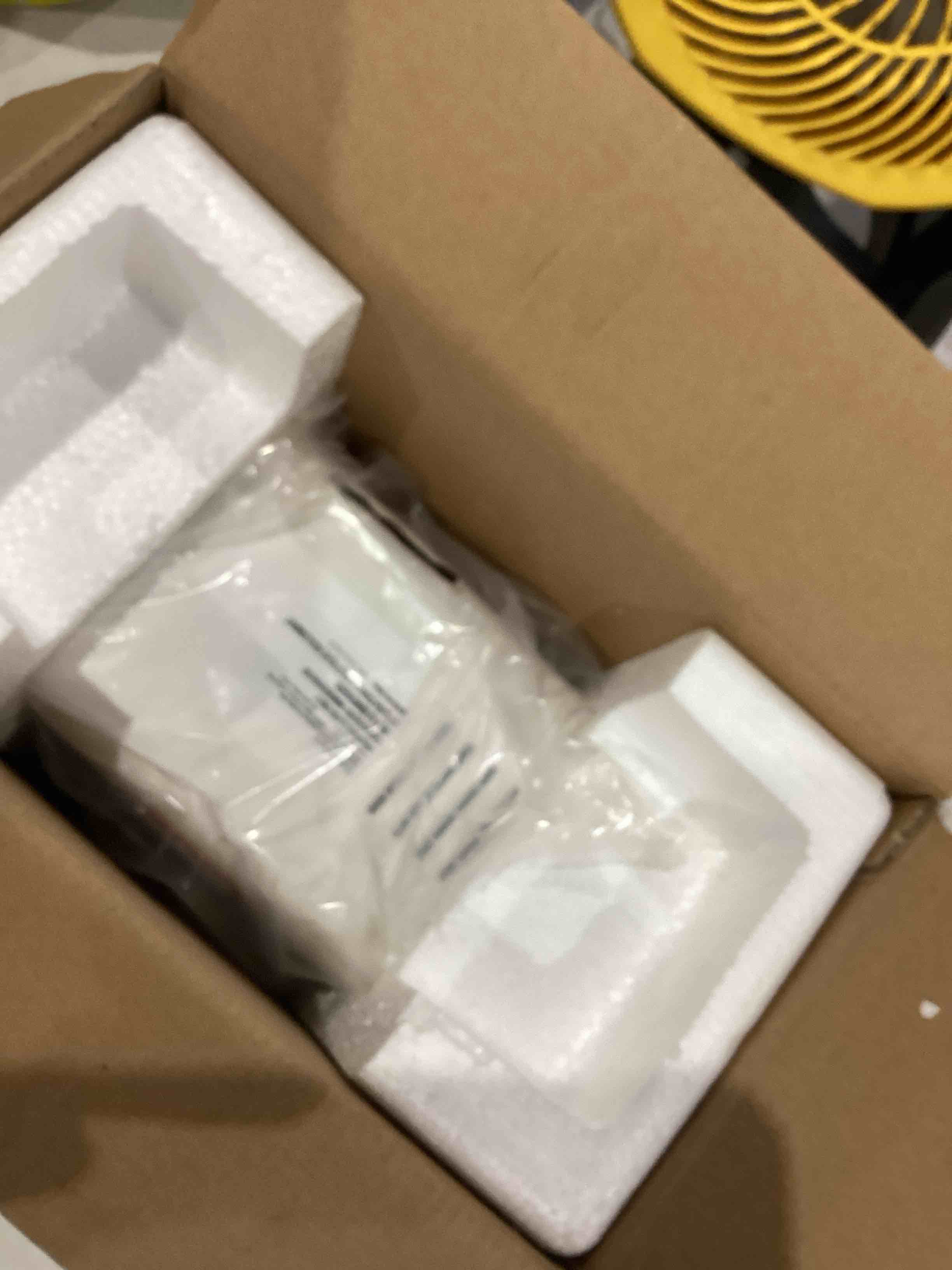 https://s3.amazonaws.com/lotting-images-prod/bidfta/RED4411705_1752245344756.jpeg