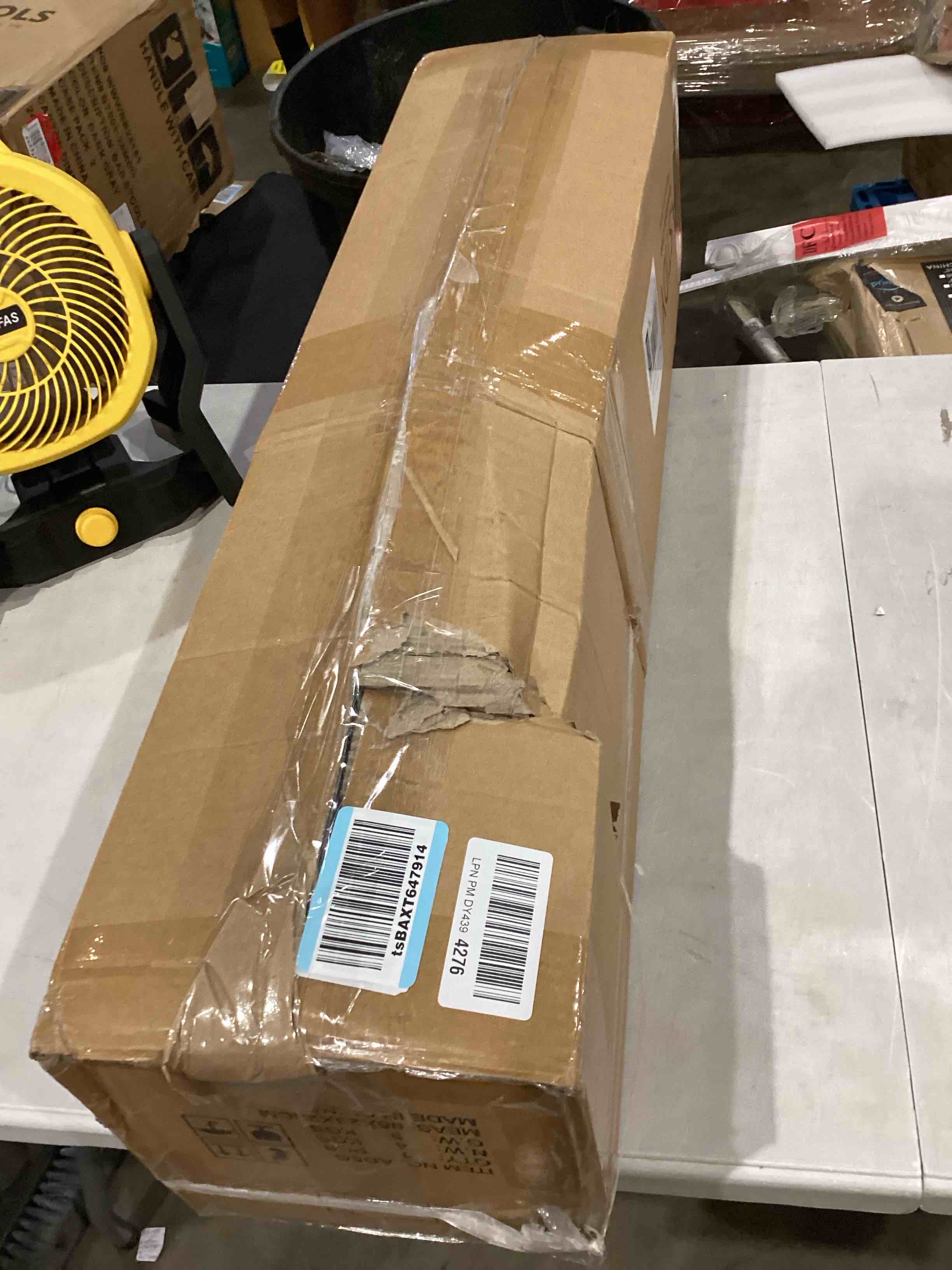 https://s3.amazonaws.com/lotting-images-prod/bidfta/RED4411724_1752502131688.jpeg