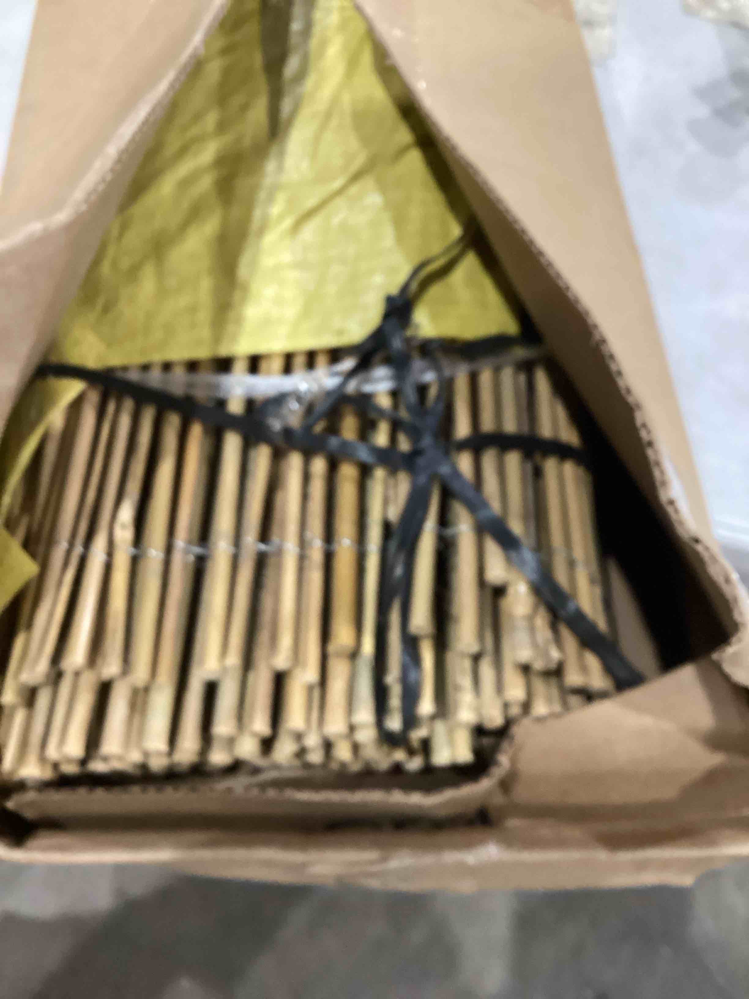 https://s3.amazonaws.com/lotting-images-prod/bidfta/RED4411737_1752507406725.jpeg