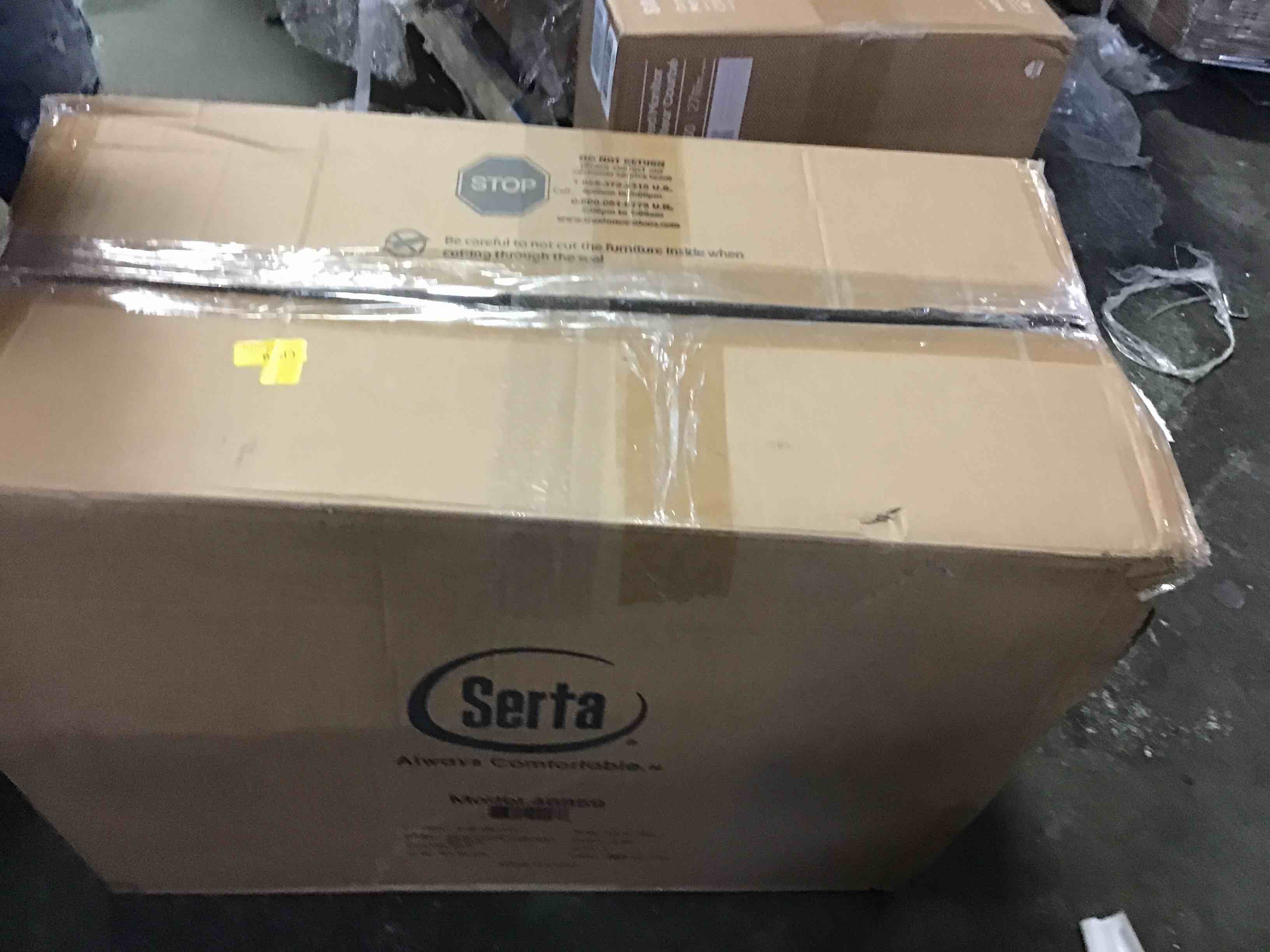 https://s3.amazonaws.com/lotting-images-prod/bidfta/RED4455227_1677161502094.jpeg