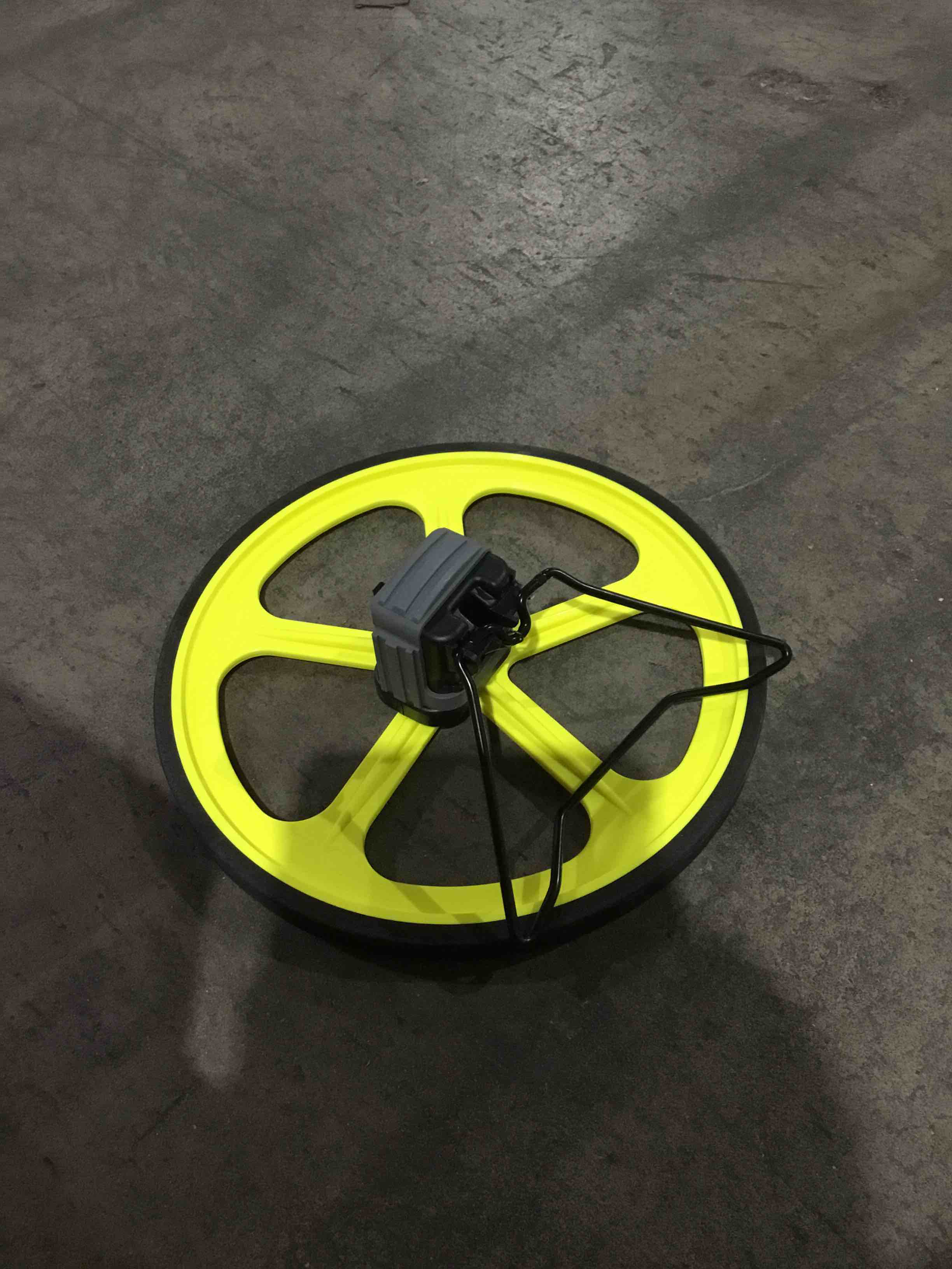 Condition photo showing As Is for komelon mk3112 meter-man 10-inch measuring wheel