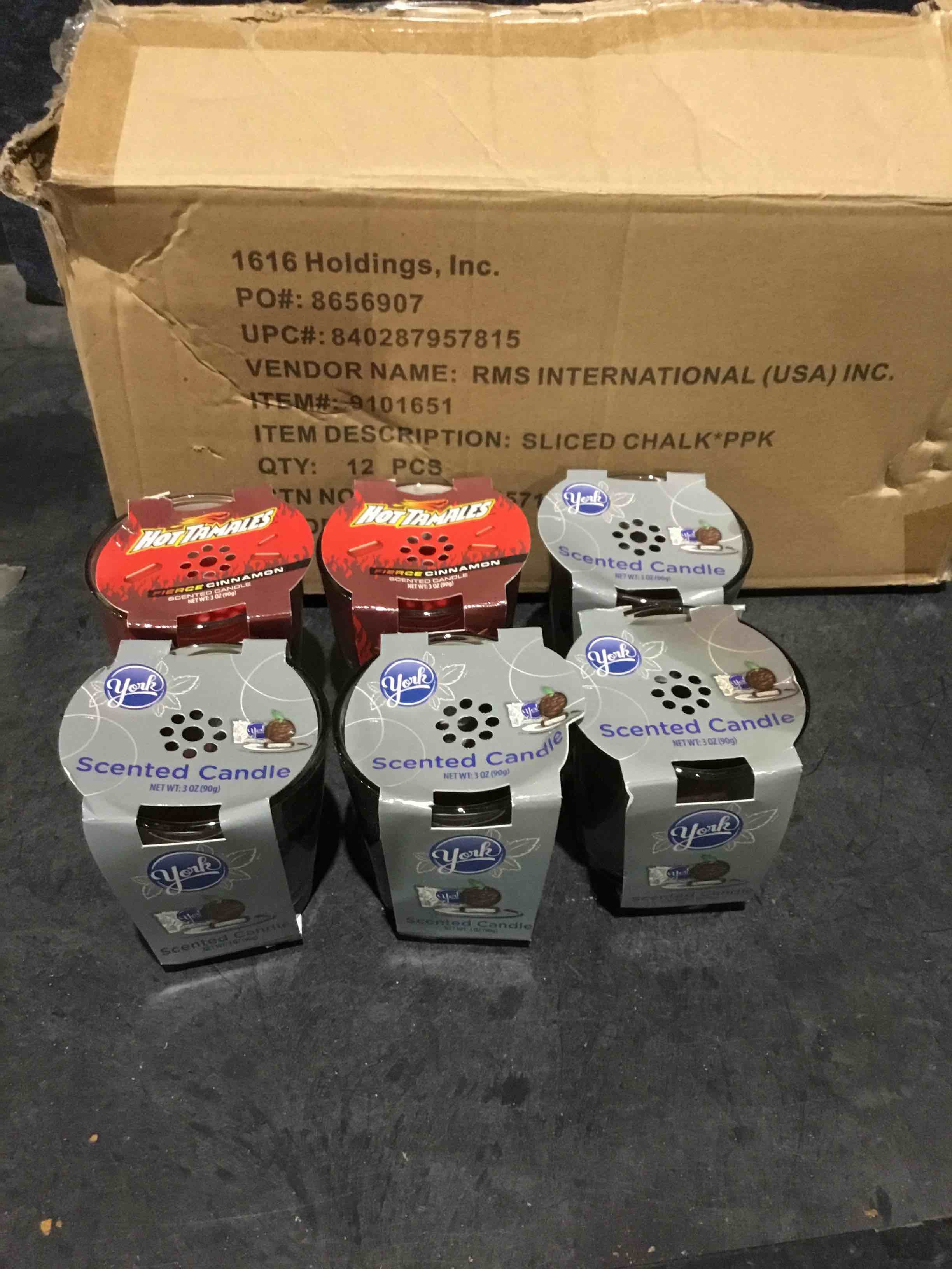 Condition photo showing New/Like New for pack of 6 hostess scented candle - scents vary 