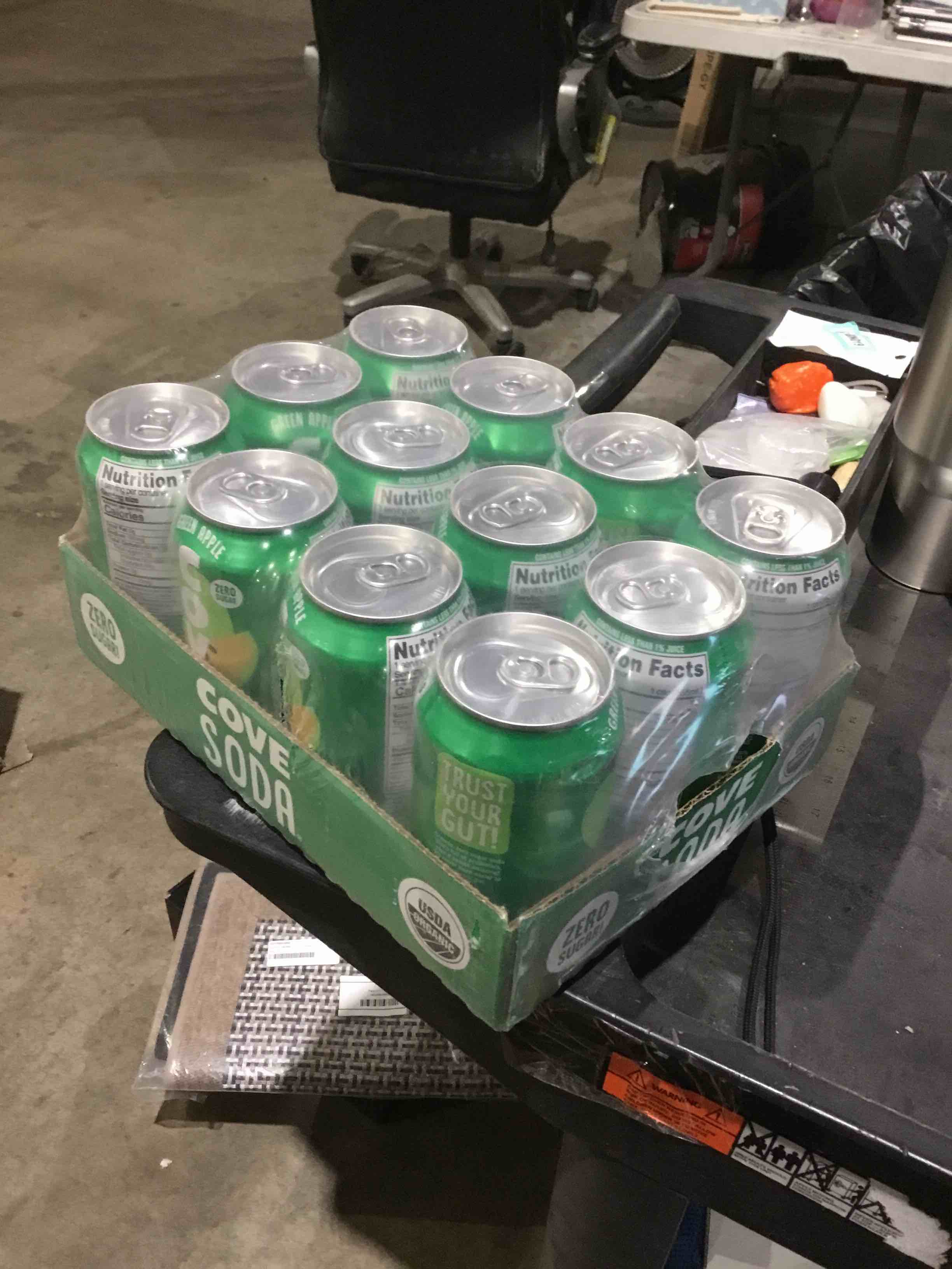 Condition photo showing New/Like New for cove soda 12 pack green apple 12 oz cans