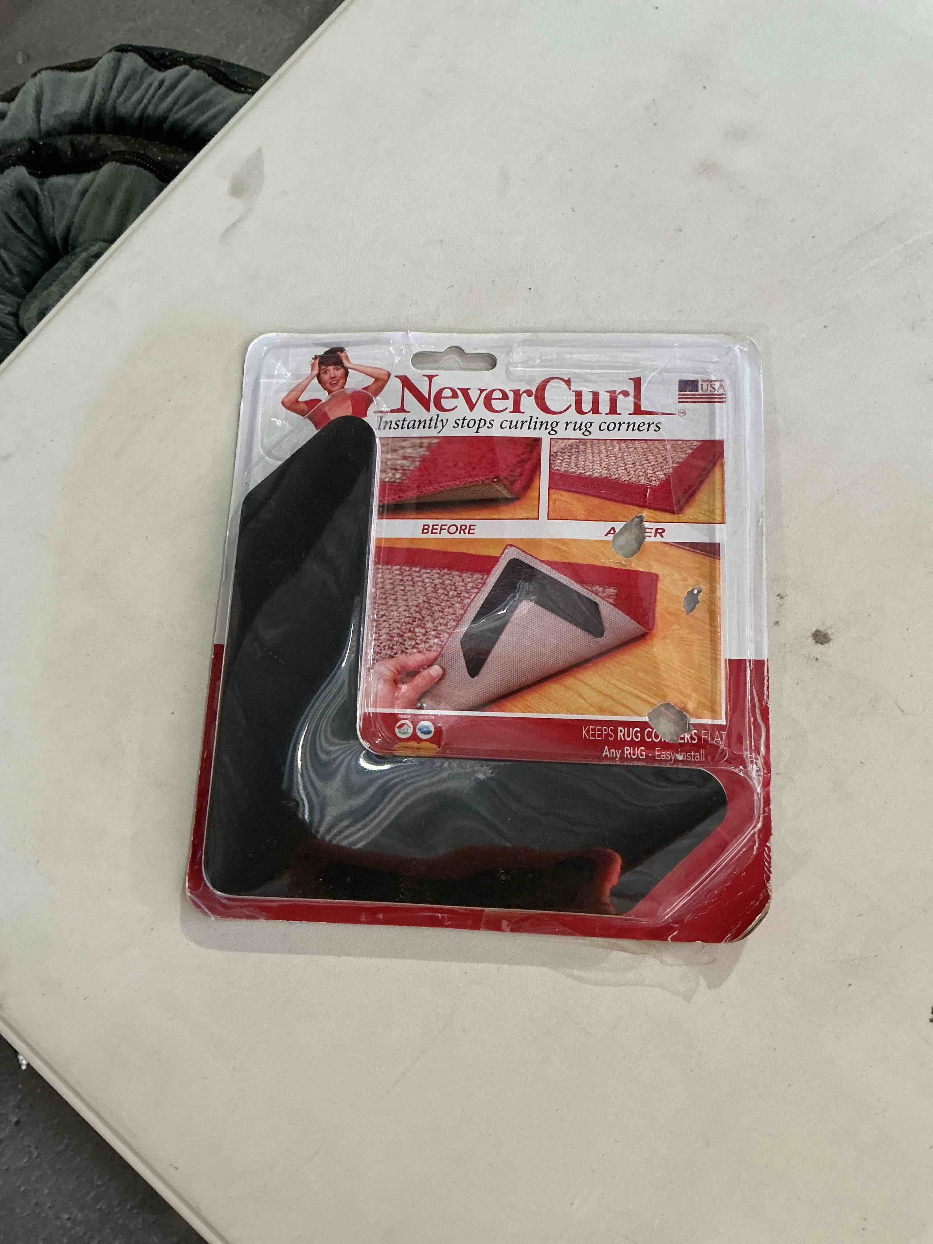 Condition photo showing New/Like New for nevercurl best v shape design rug corner gripper to instantly stops corner curling - safe for wood floors - for indoor & outdoor rugs - carpet / rug tape - not an anti-slip pad - rug grip