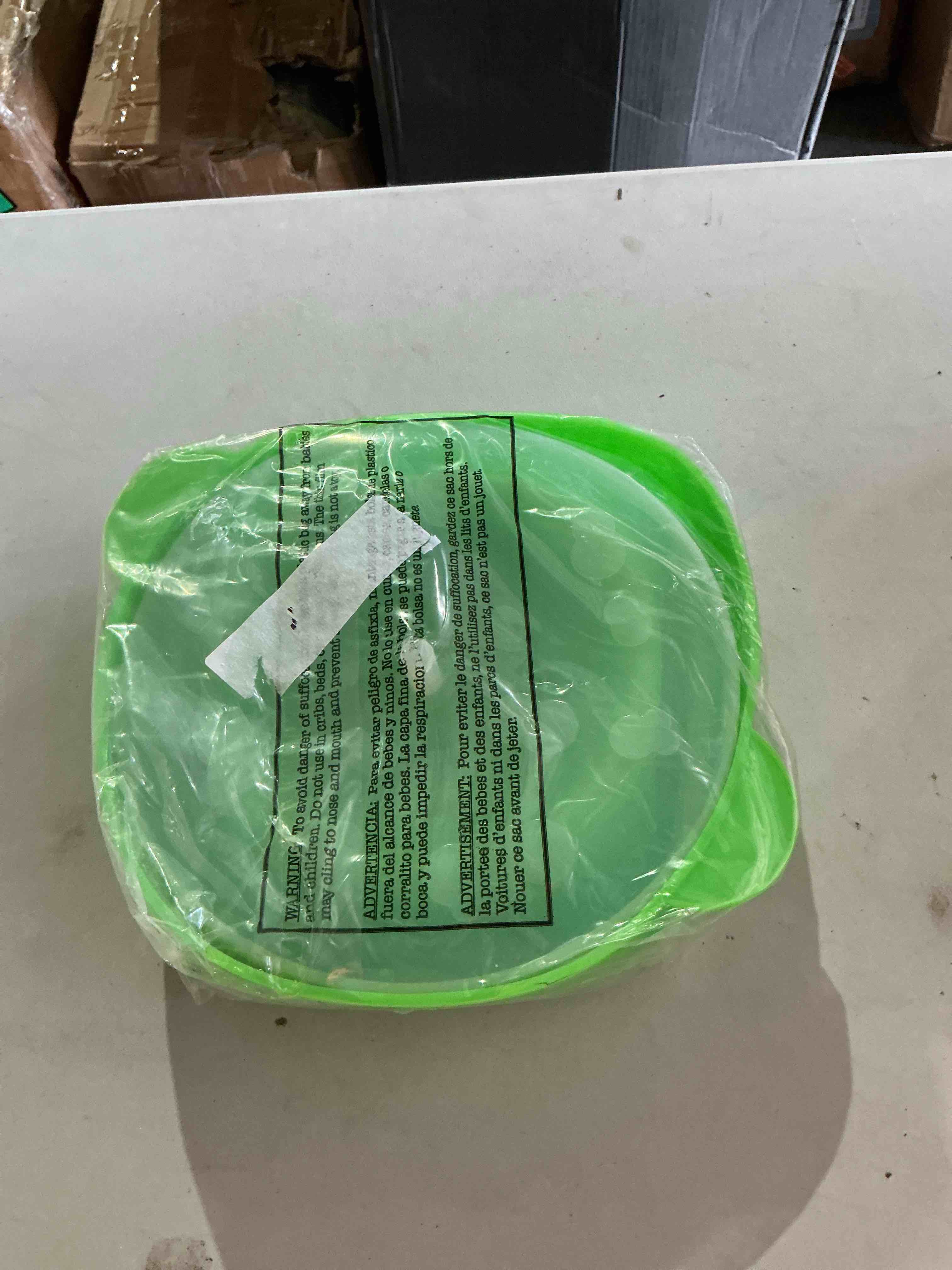 Condition photo showing Good Condition for popco silicone microwave popcorn popper with handles, silicone popcorn maker, collapsible bowl and dishwasher safe - 15 colors available (transparent green)