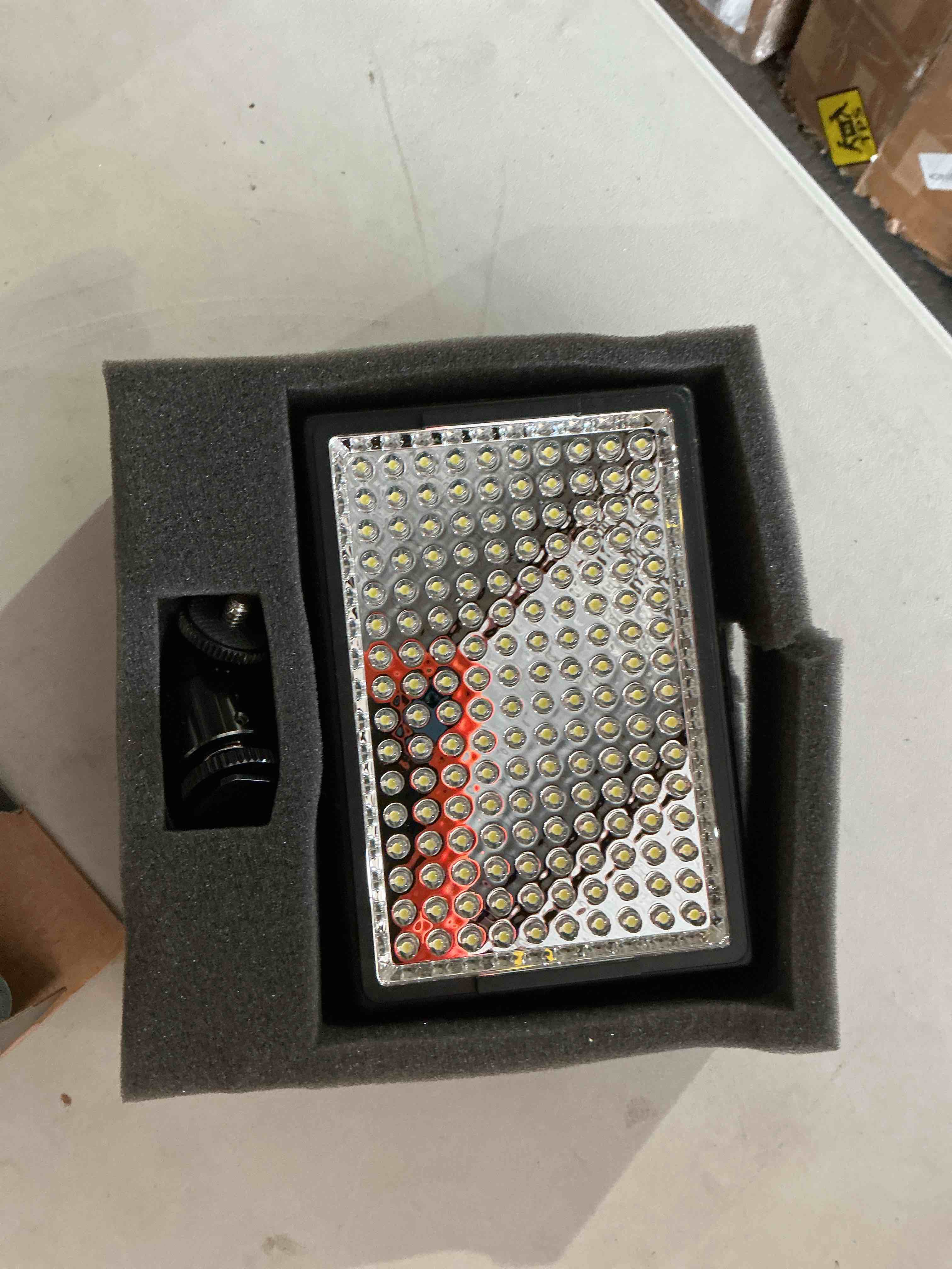Condition photo showing Good Condition for sevenoak sk-led54t on-camera led light panel with 54 high-power led's, adjustable color temperature, ball head, and color gels