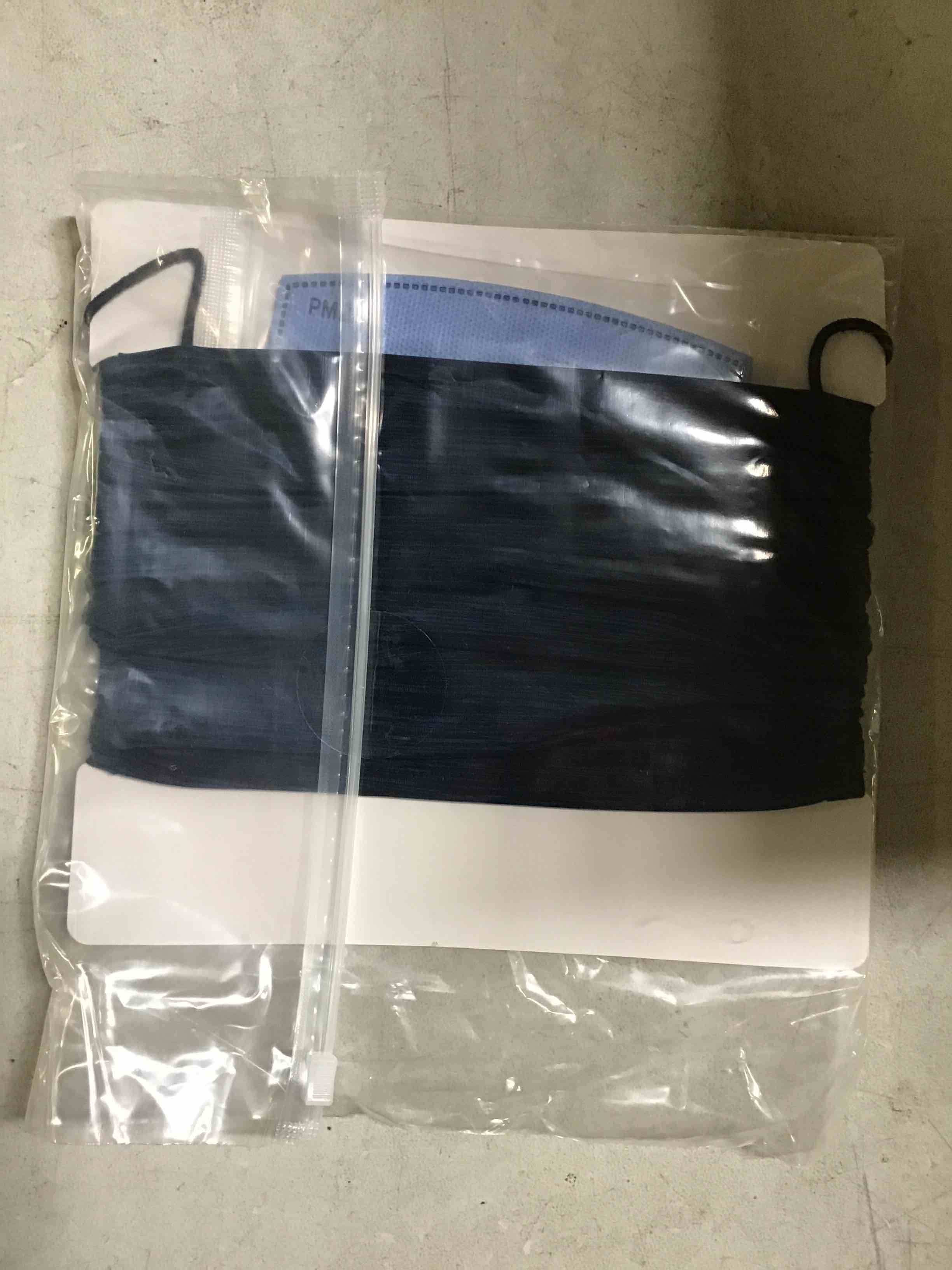 https://s3.amazonaws.com/lotting-images-prod/bidfta/RED4480713_1682533619354.jpeg