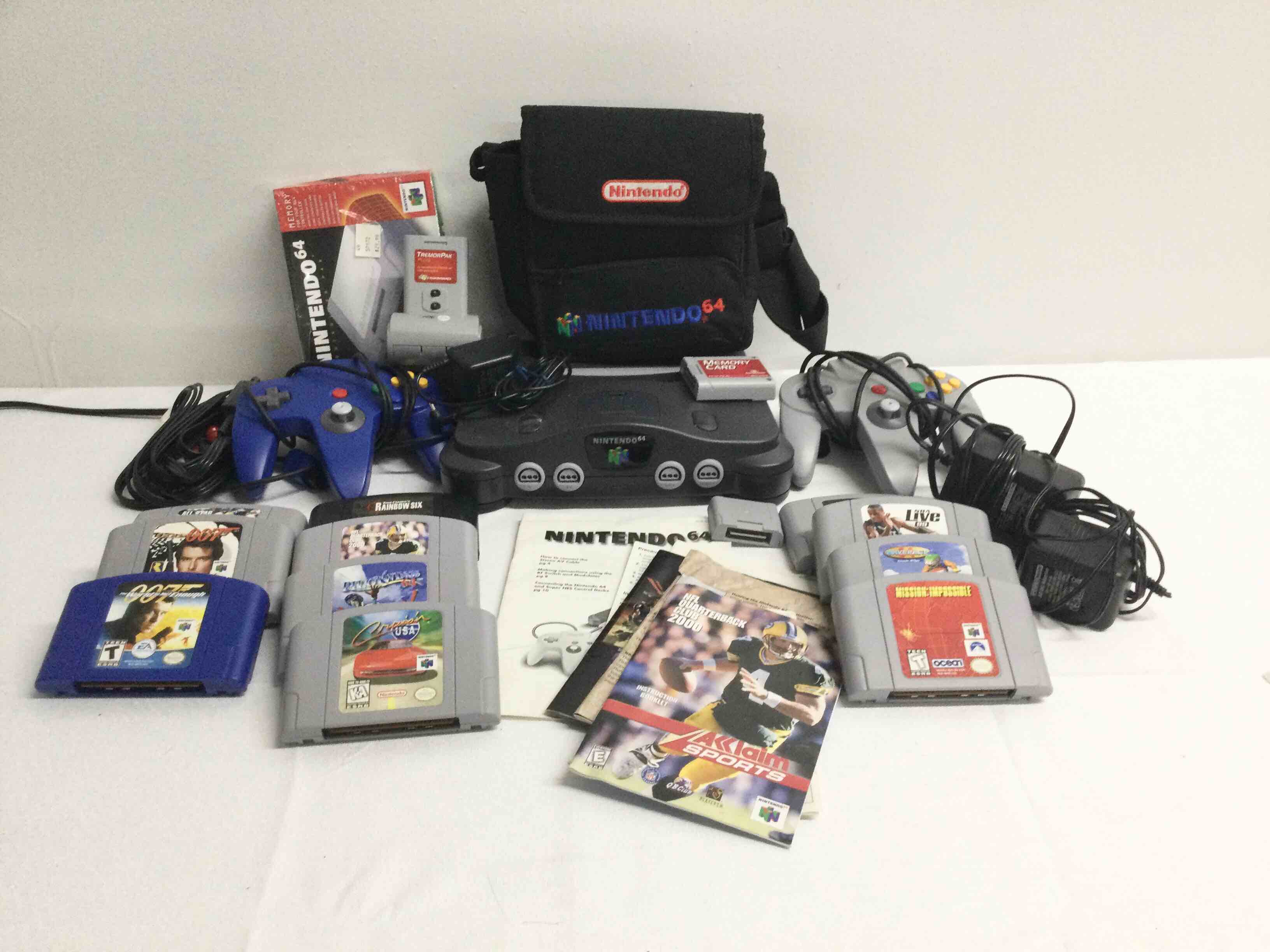 1996 Nintendo 64 Gaming Console Model NUS-001 (USA) With 11 Games and Lots of Extras