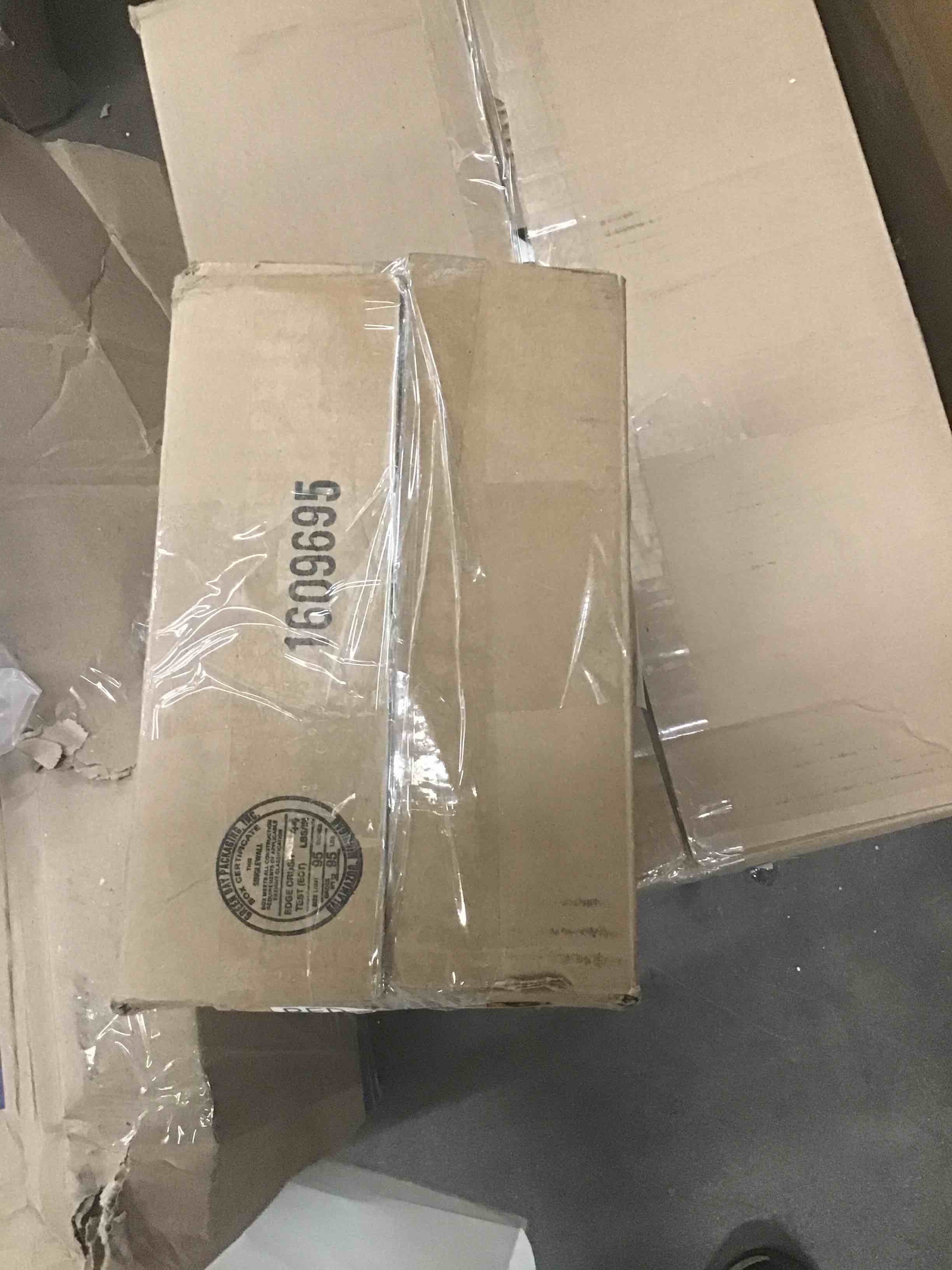 https://s3.amazonaws.com/lotting-images-prod/bidfta/RED4556950_1689189814784.jpeg
