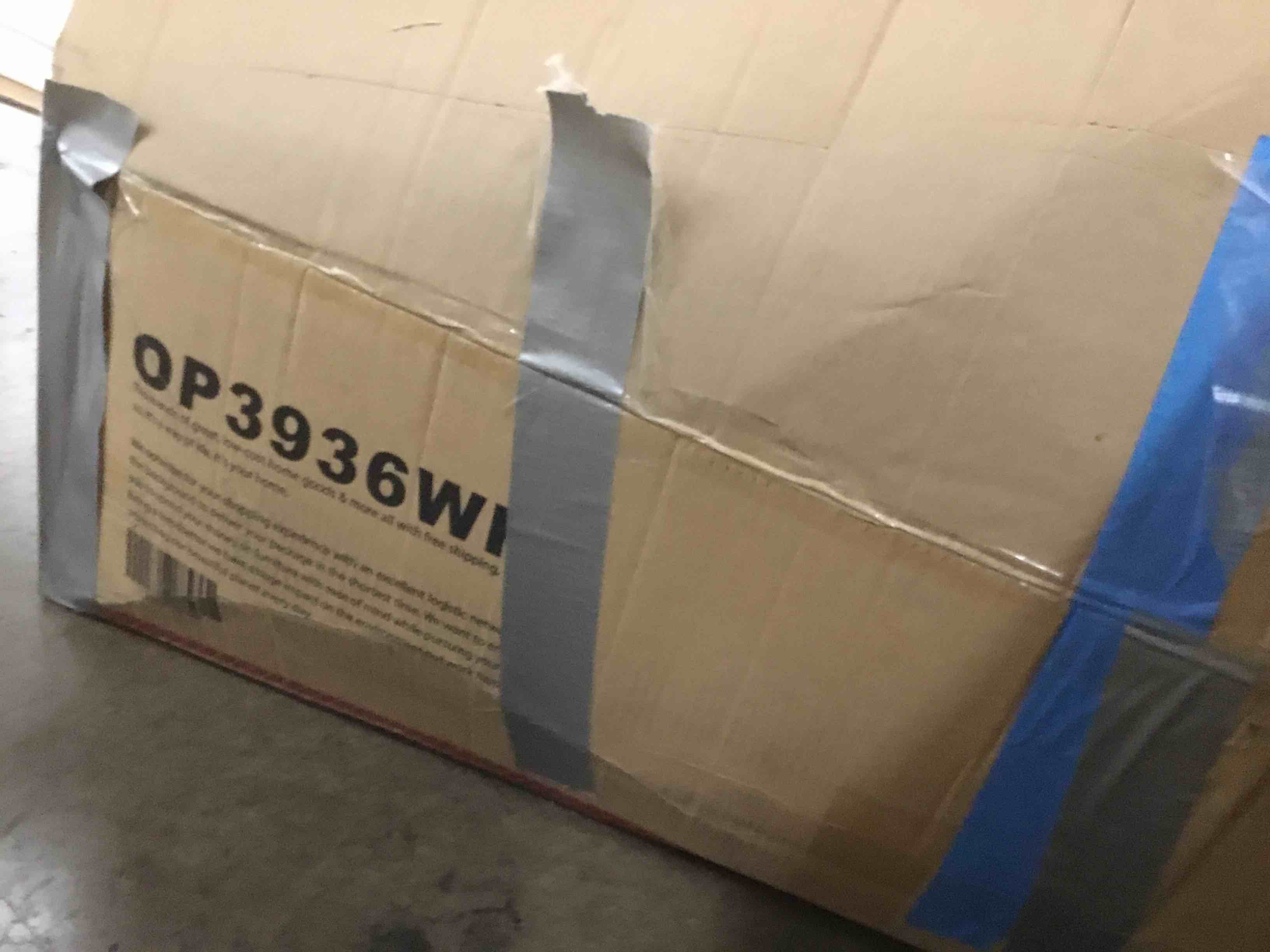 https://s3.amazonaws.com/lotting-images-prod/bidfta/RED4558024_1686676090249.jpeg