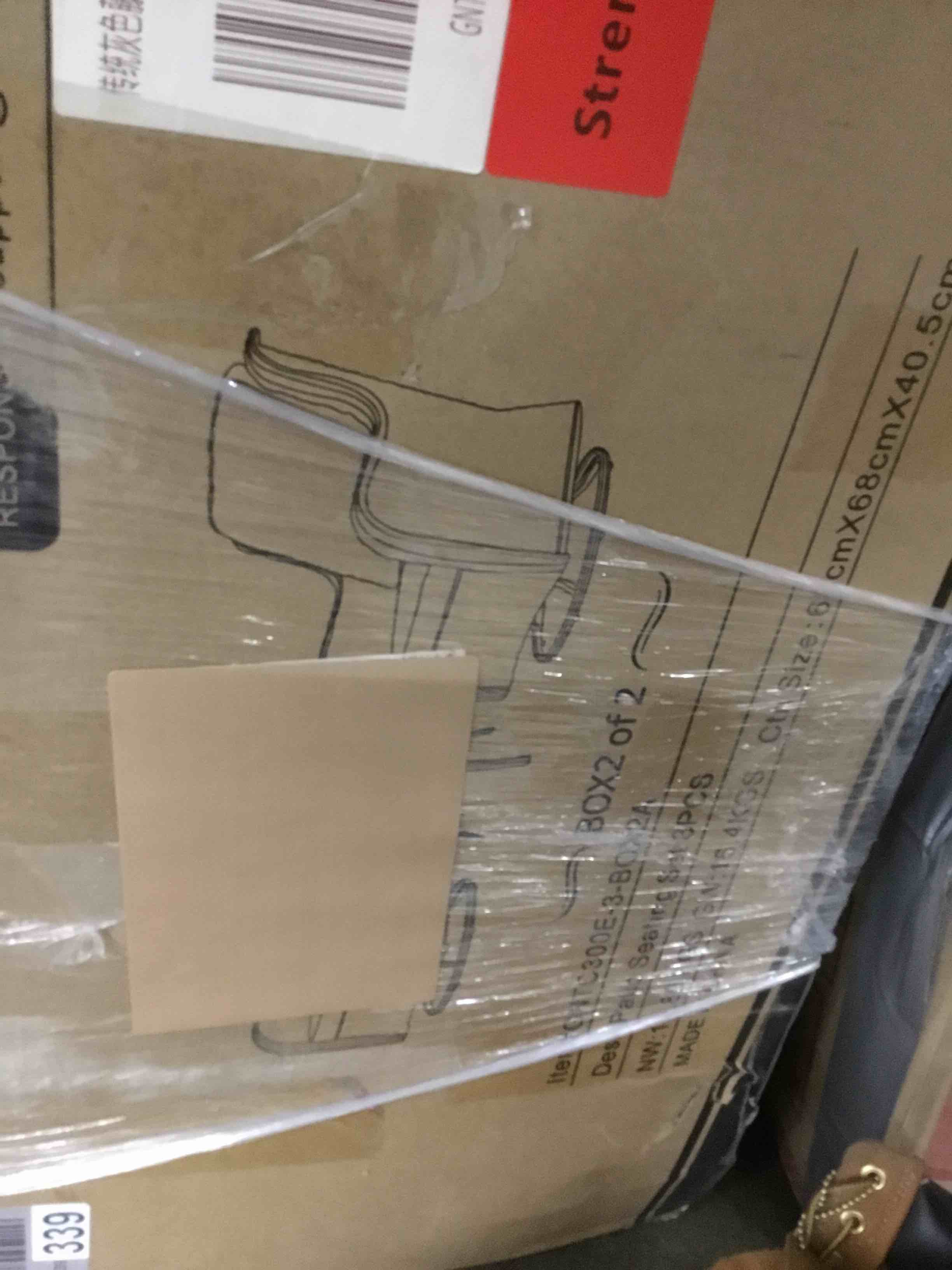 https://s3.amazonaws.com/lotting-images-prod/bidfta/RED4558026_1686676862882.jpeg