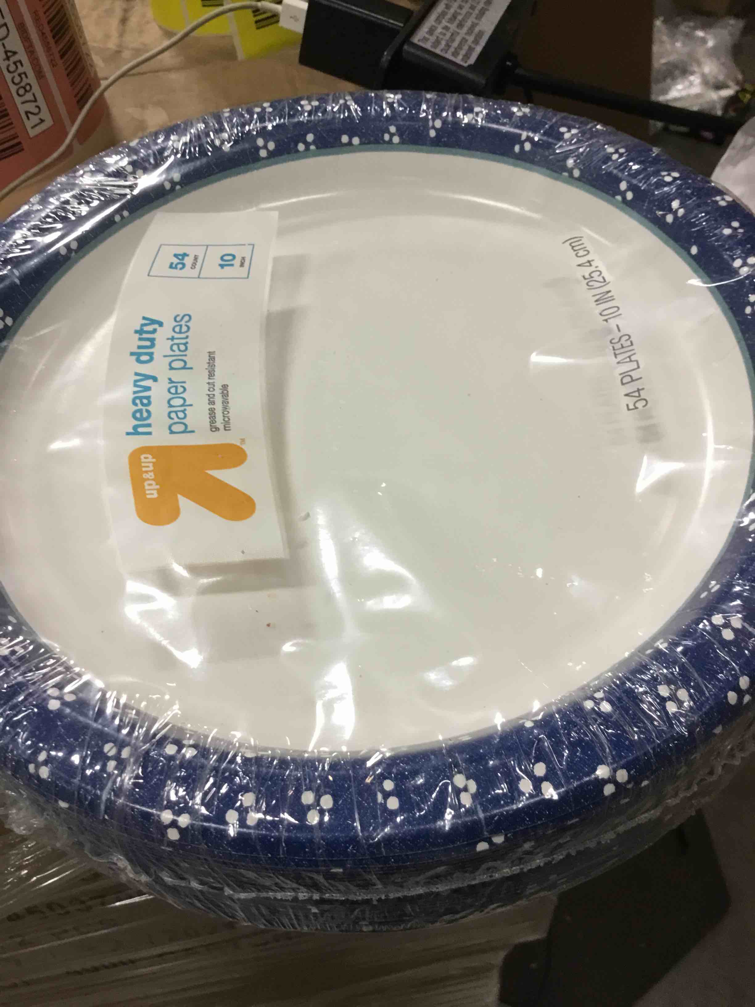 https://s3.amazonaws.com/lotting-images-prod/bidfta/RED4558650_1688401922584.jpeg