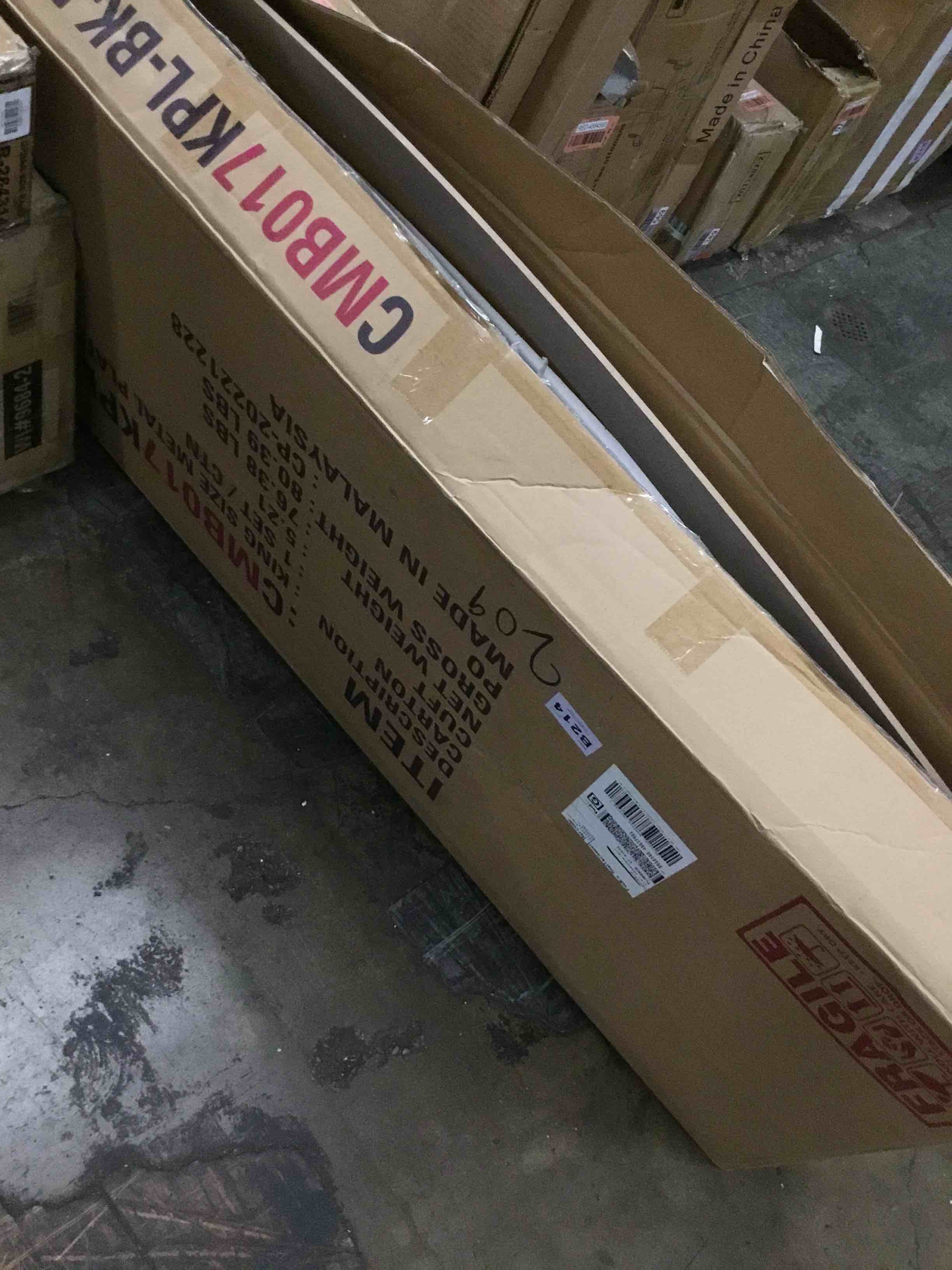 https://s3.amazonaws.com/lotting-images-prod/bidfta/RED4564564_1690904161857.jpeg