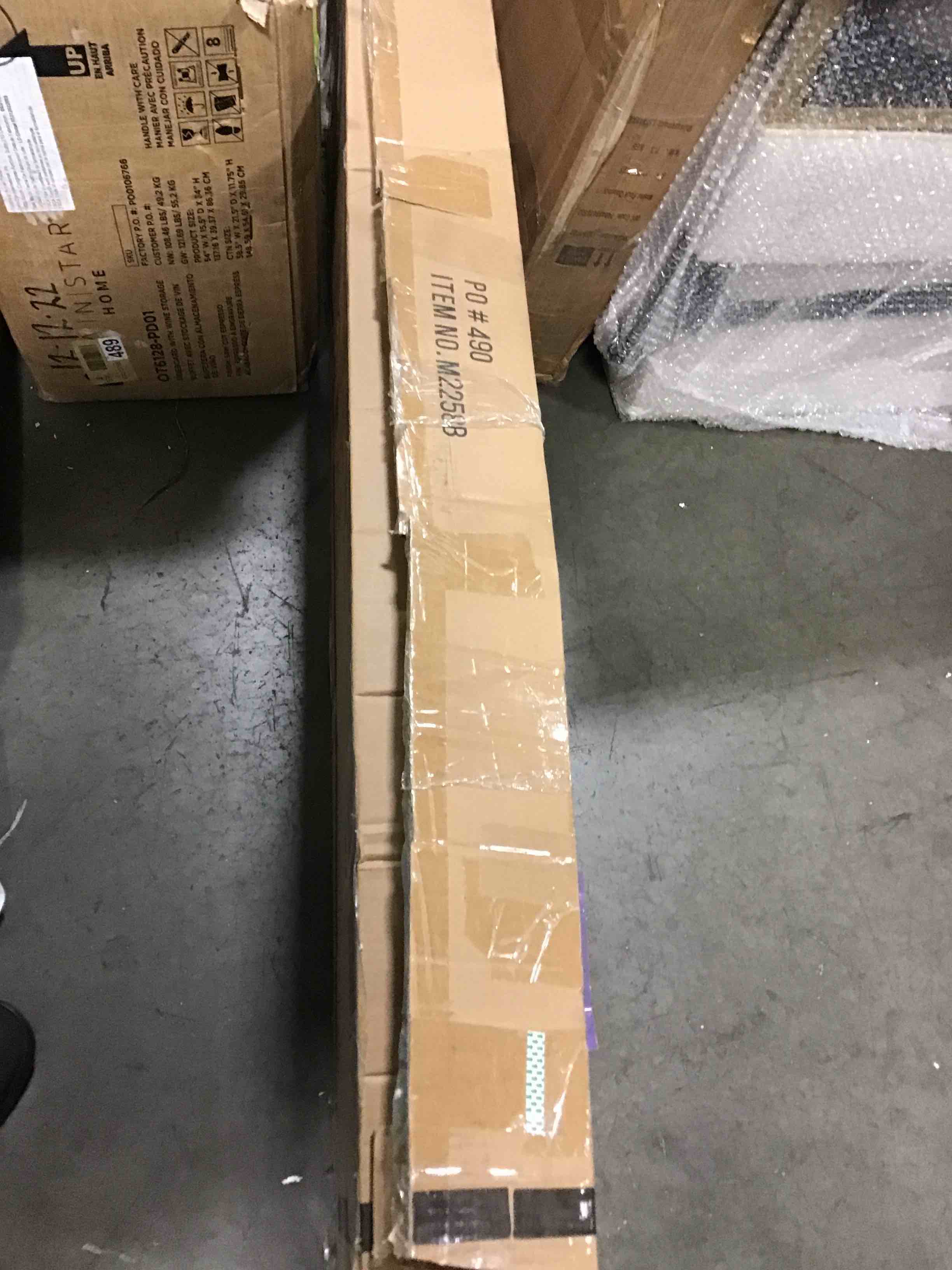 https://s3.amazonaws.com/lotting-images-prod/bidfta/RED4564686_1691611278368.jpeg
