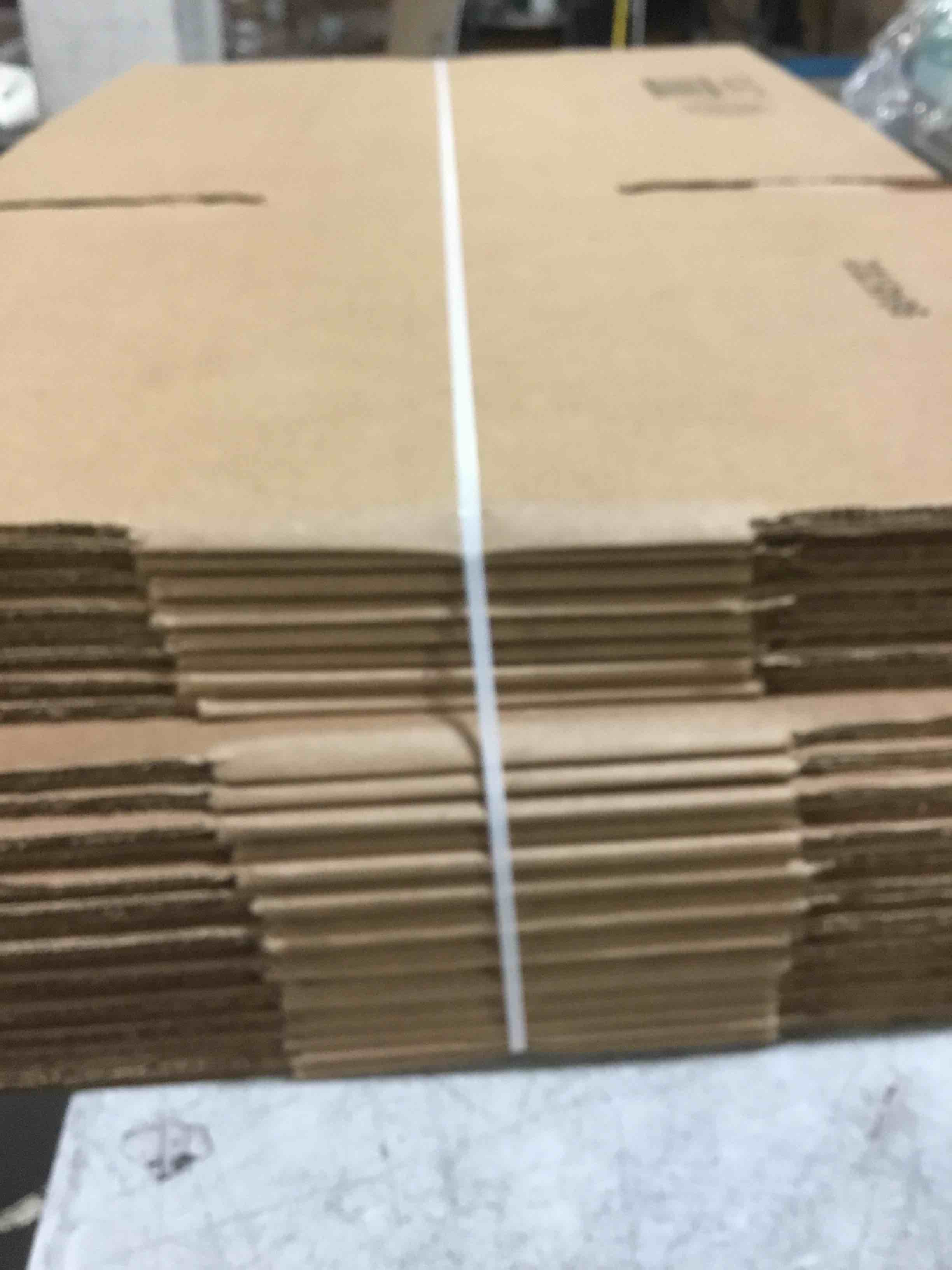 https://s3.amazonaws.com/lotting-images-prod/bidfta/RED4579556_1680118092766.jpeg