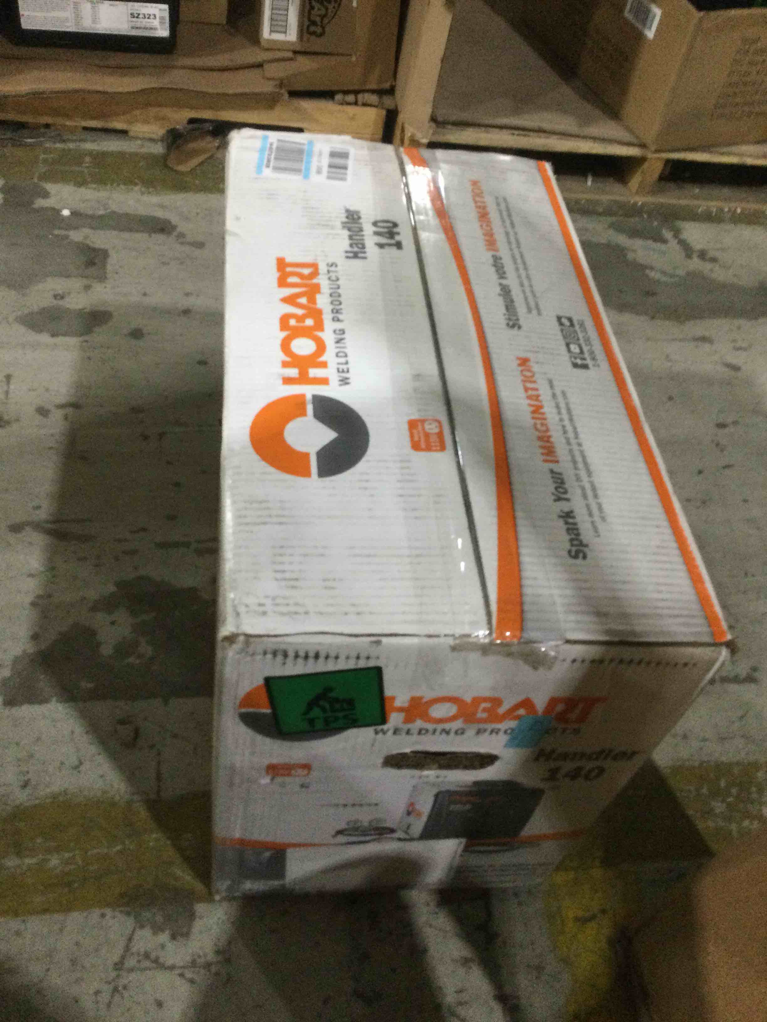 https://s3.amazonaws.com/lotting-images-prod/bidfta/RED4593445_1689702446456.jpeg
