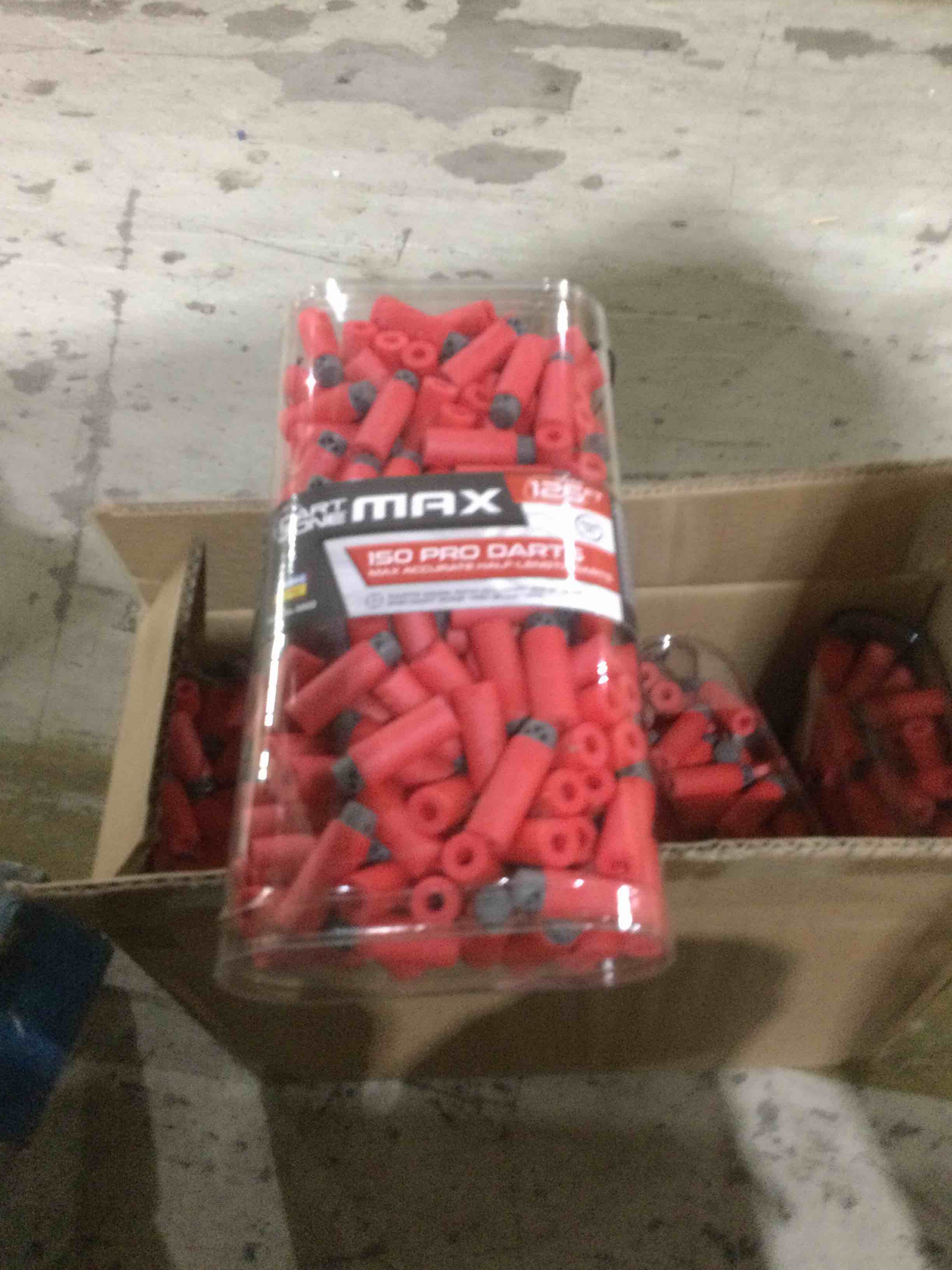 https://s3.amazonaws.com/lotting-images-prod/bidfta/RED4593458_1689697980003.jpeg