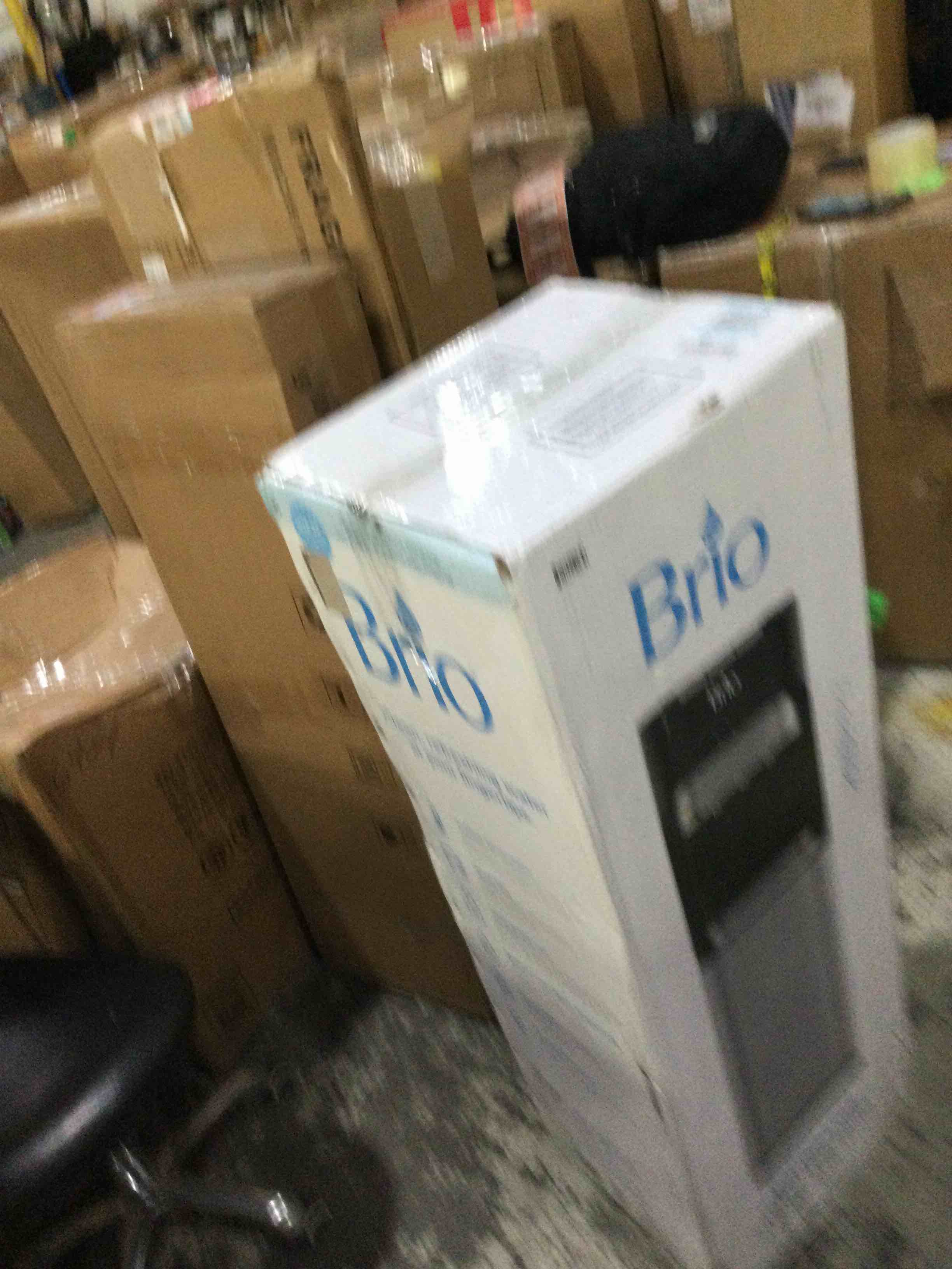 https://s3.amazonaws.com/lotting-images-prod/bidfta/RED4594418_1694203332124.jpeg