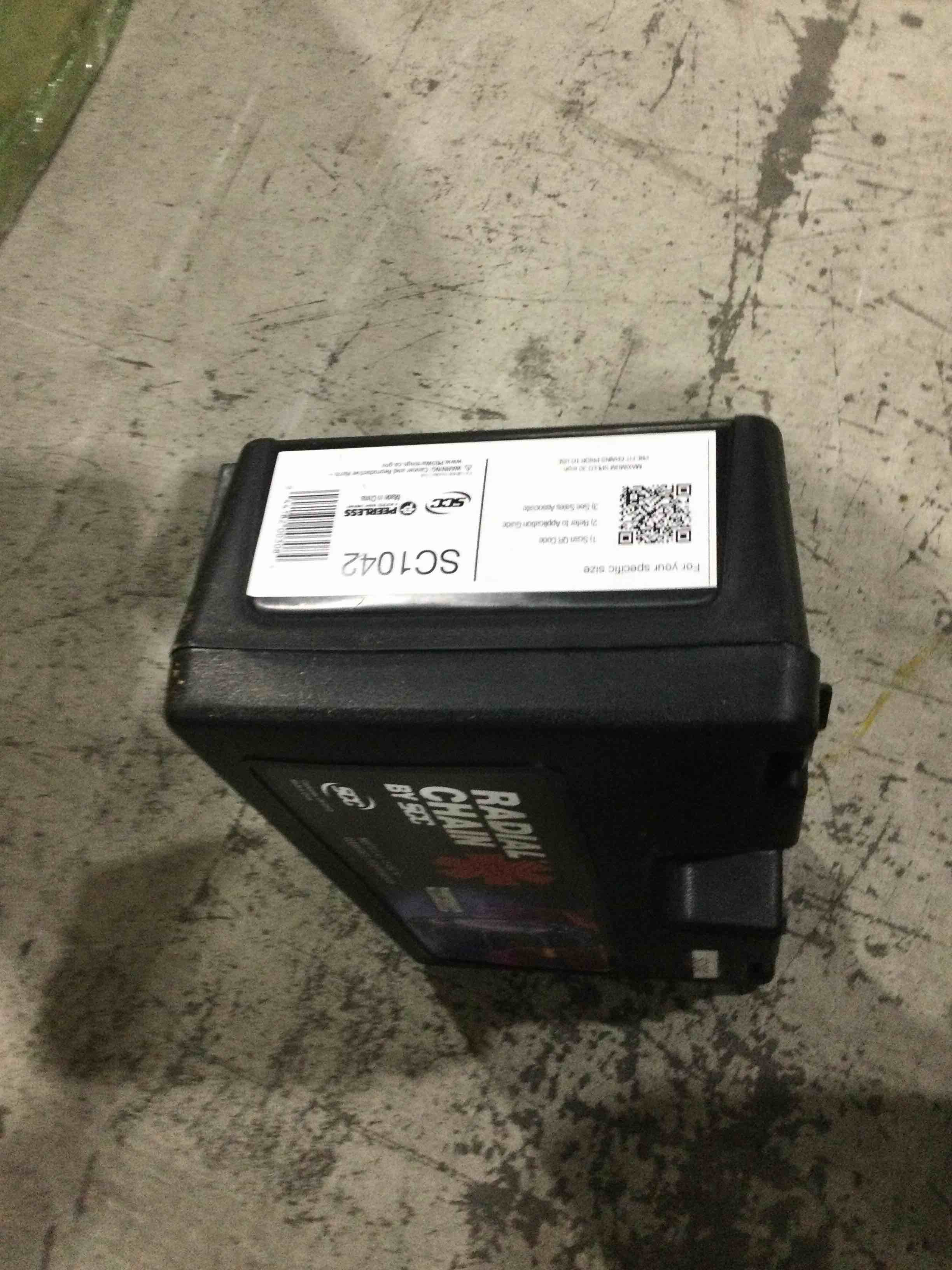 https://s3.amazonaws.com/lotting-images-prod/bidfta/RED4594432_1694183375714.jpeg