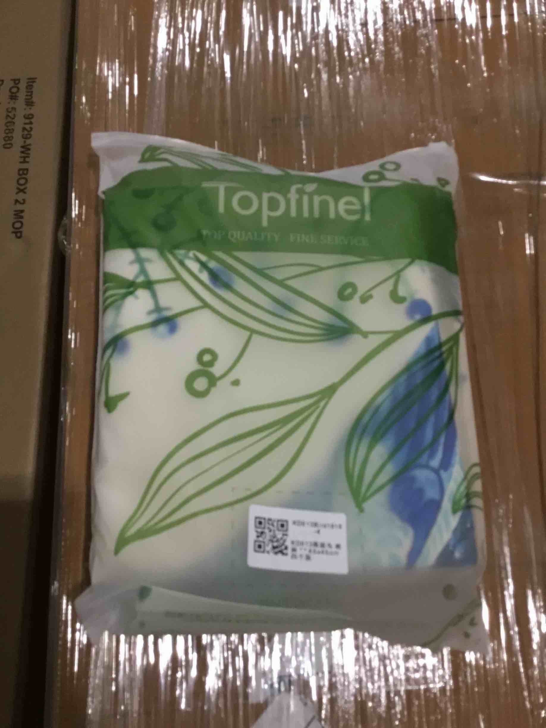 https://s3.amazonaws.com/lotting-images-prod/bidfta/RED4594800_1695652843258.jpeg