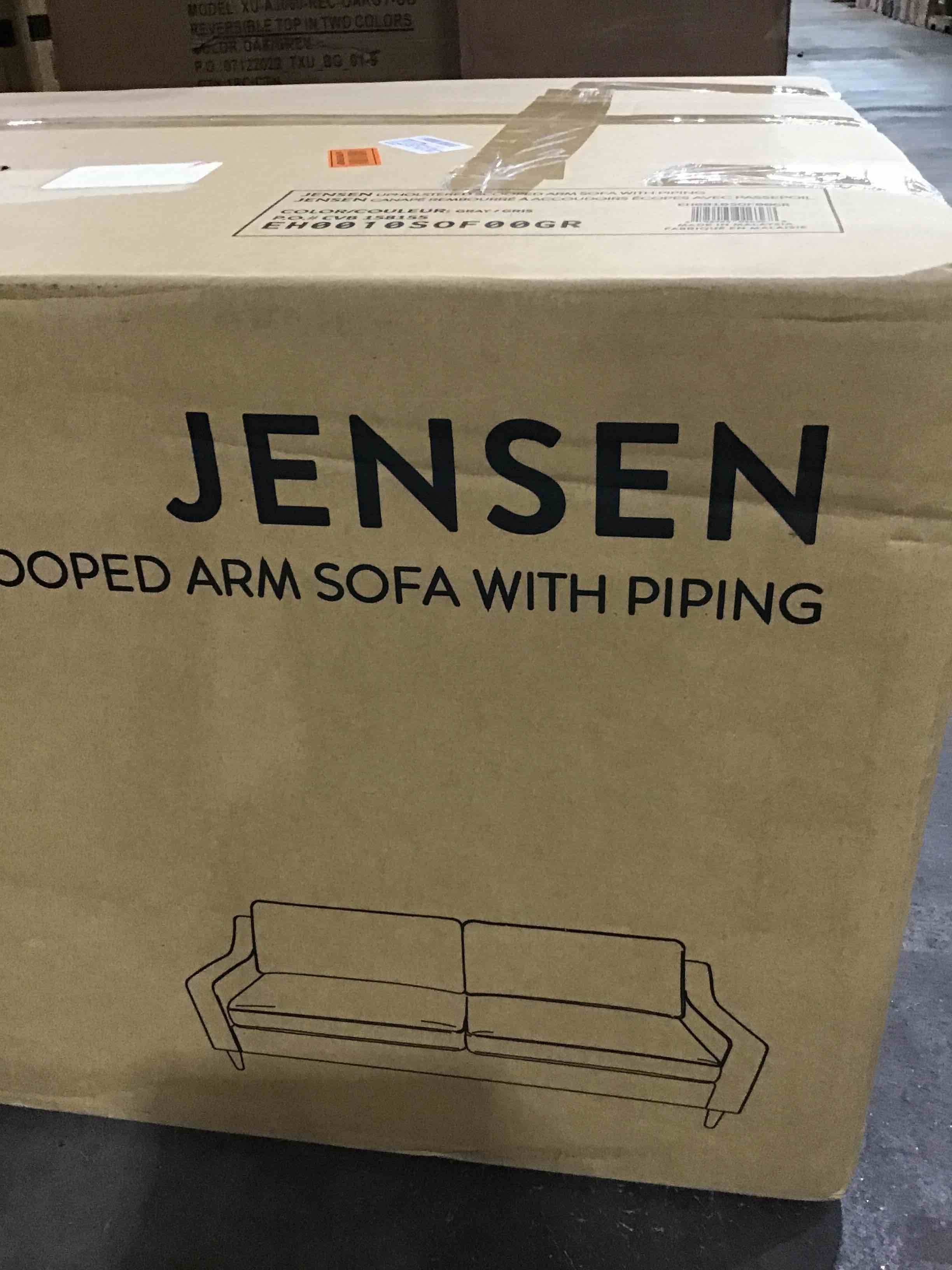 https://s3.amazonaws.com/lotting-images-prod/bidfta/RED4596925_1687279552180.jpeg