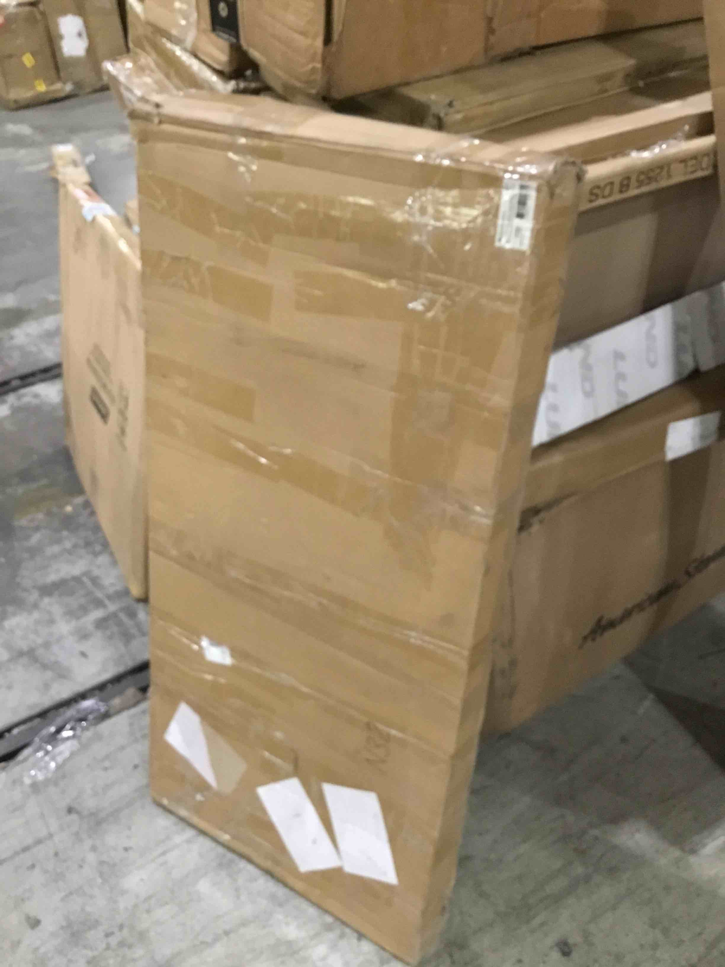https://s3.amazonaws.com/lotting-images-prod/bidfta/RED4599539_1695132408129.jpeg