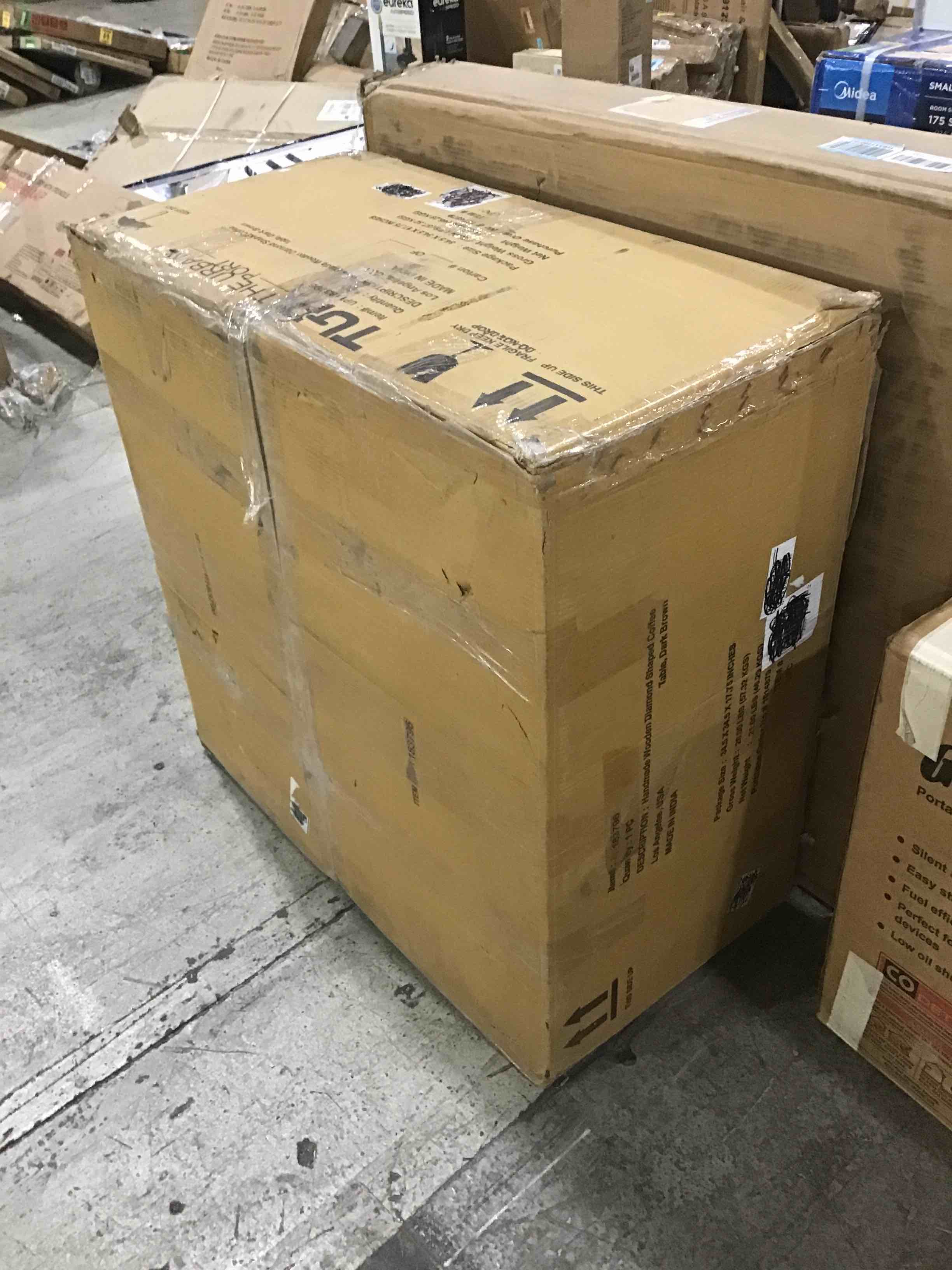 https://s3.amazonaws.com/lotting-images-prod/bidfta/RED4601256_1687966216293.jpeg