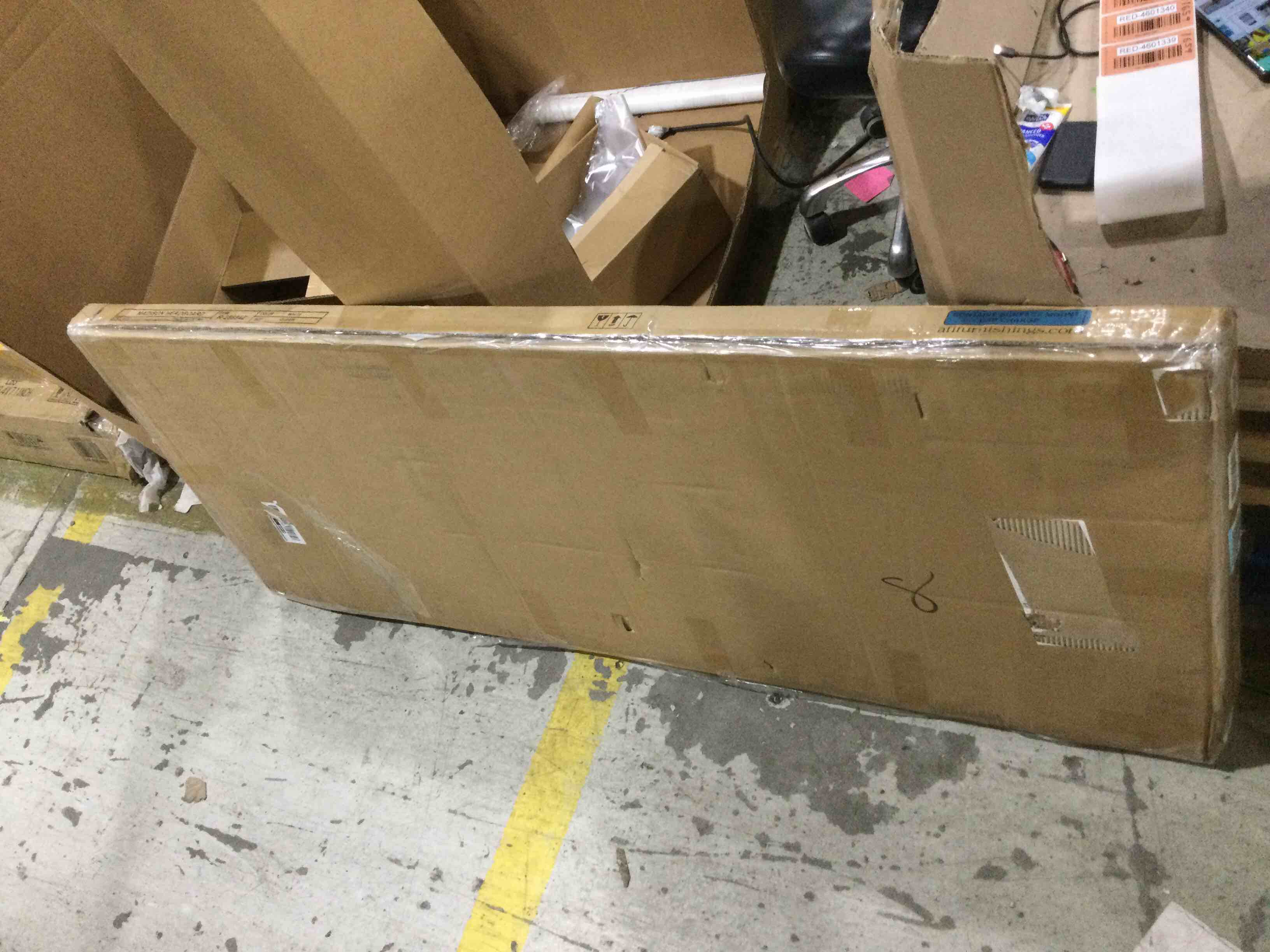 https://s3.amazonaws.com/lotting-images-prod/bidfta/RED4601339_1688748610606.jpeg