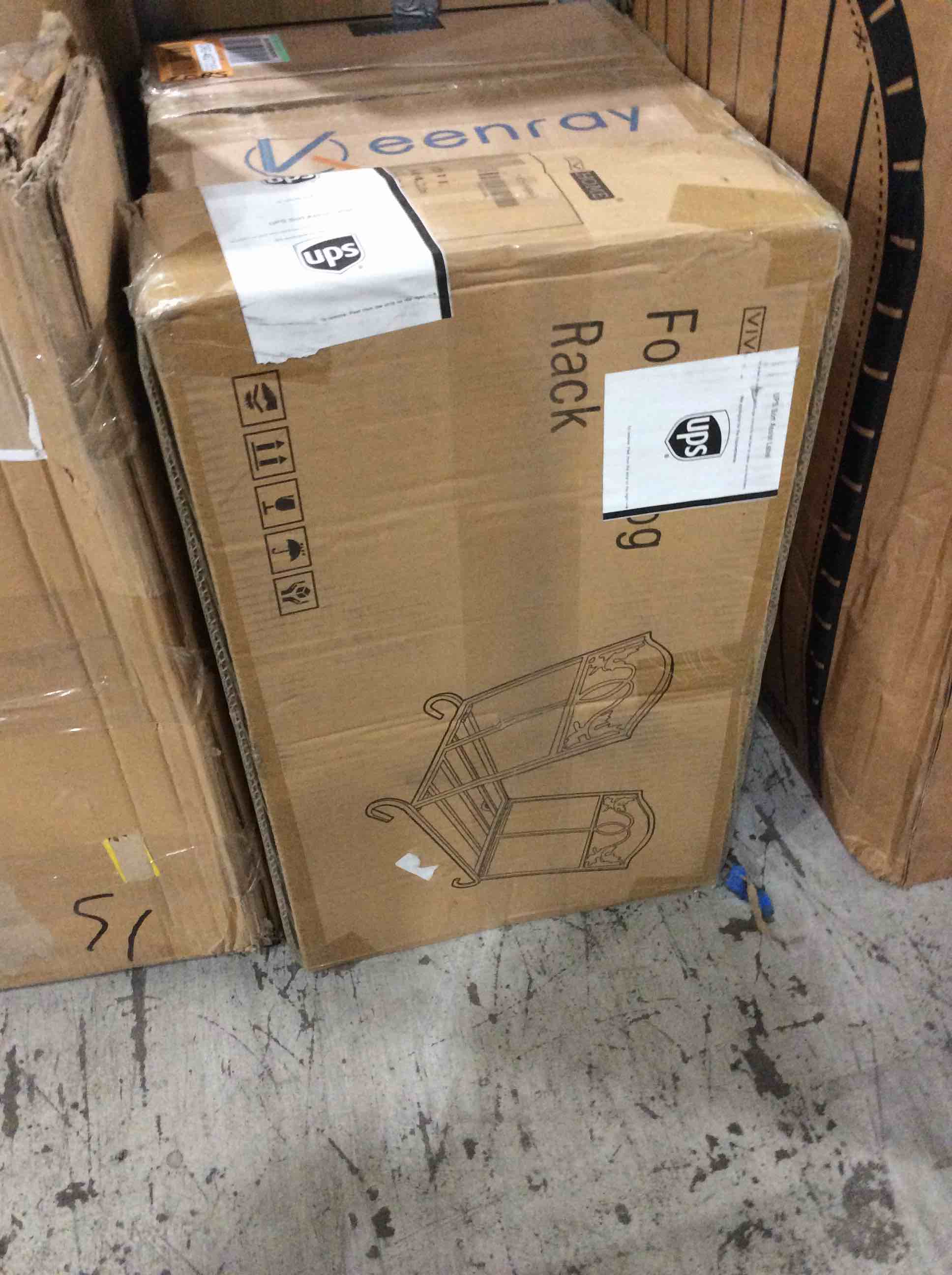 https://s3.amazonaws.com/lotting-images-prod/bidfta/RED4602044_1689259520442.jpeg