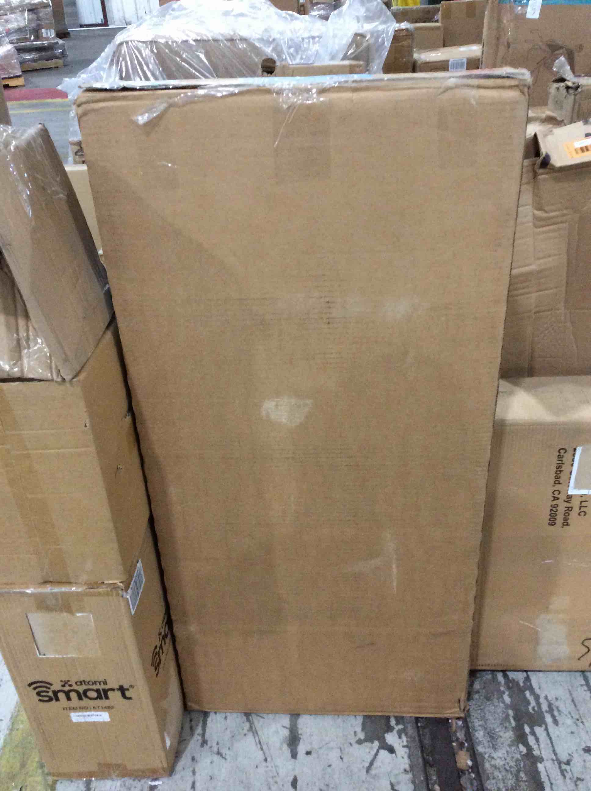 https://s3.amazonaws.com/lotting-images-prod/bidfta/RED4602058_1689267282662.jpeg