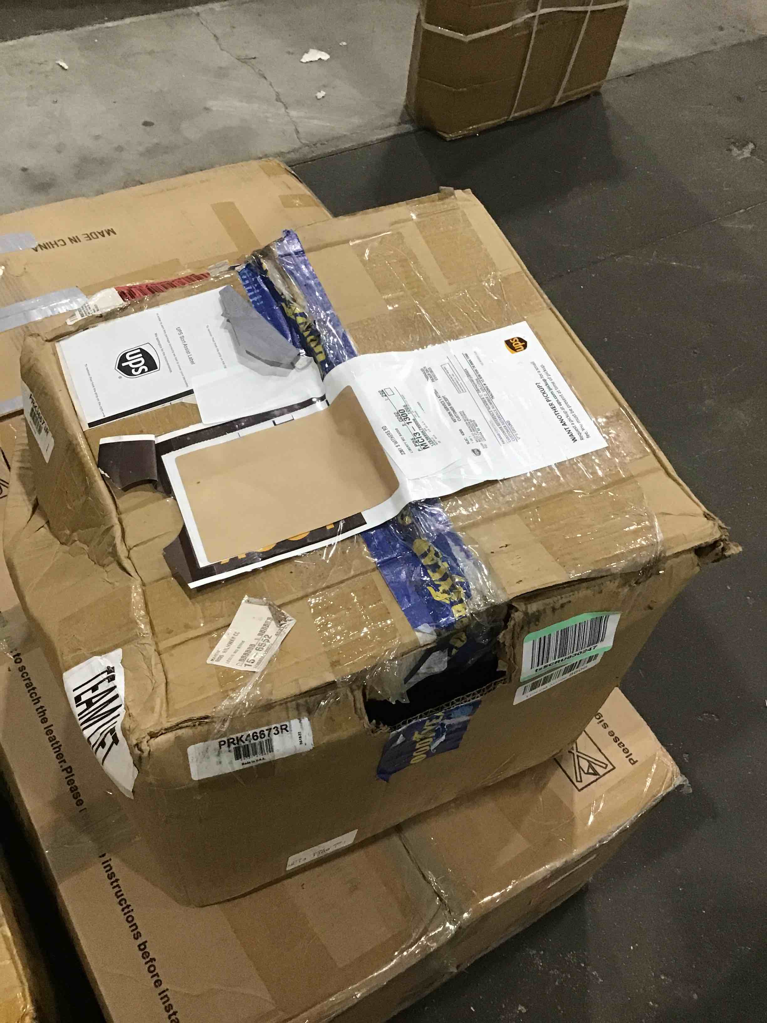https://s3.amazonaws.com/lotting-images-prod/bidfta/RED4602565_1693495028108.jpeg