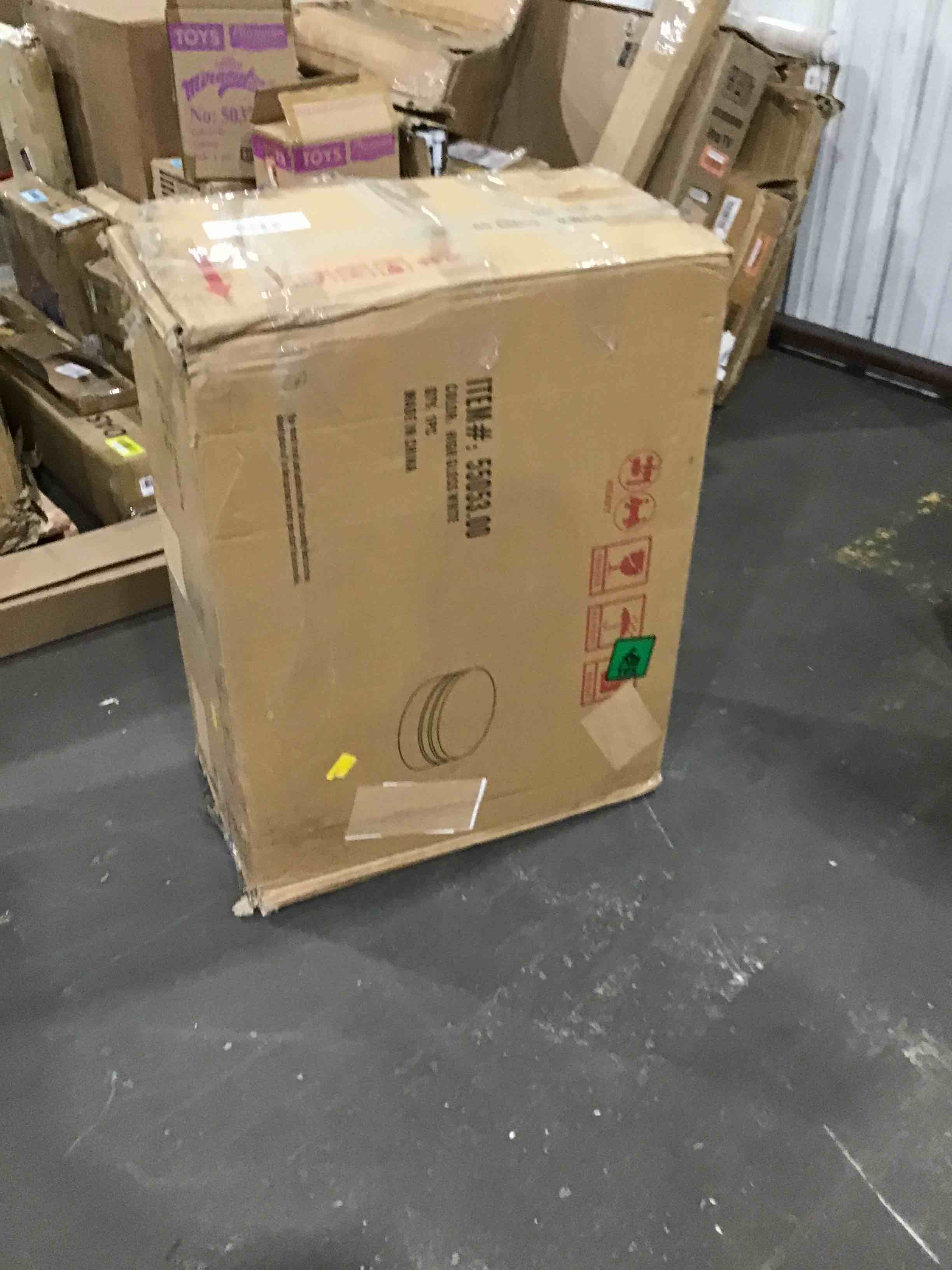 https://s3.amazonaws.com/lotting-images-prod/bidfta/RED4602573_1693493050021.jpeg