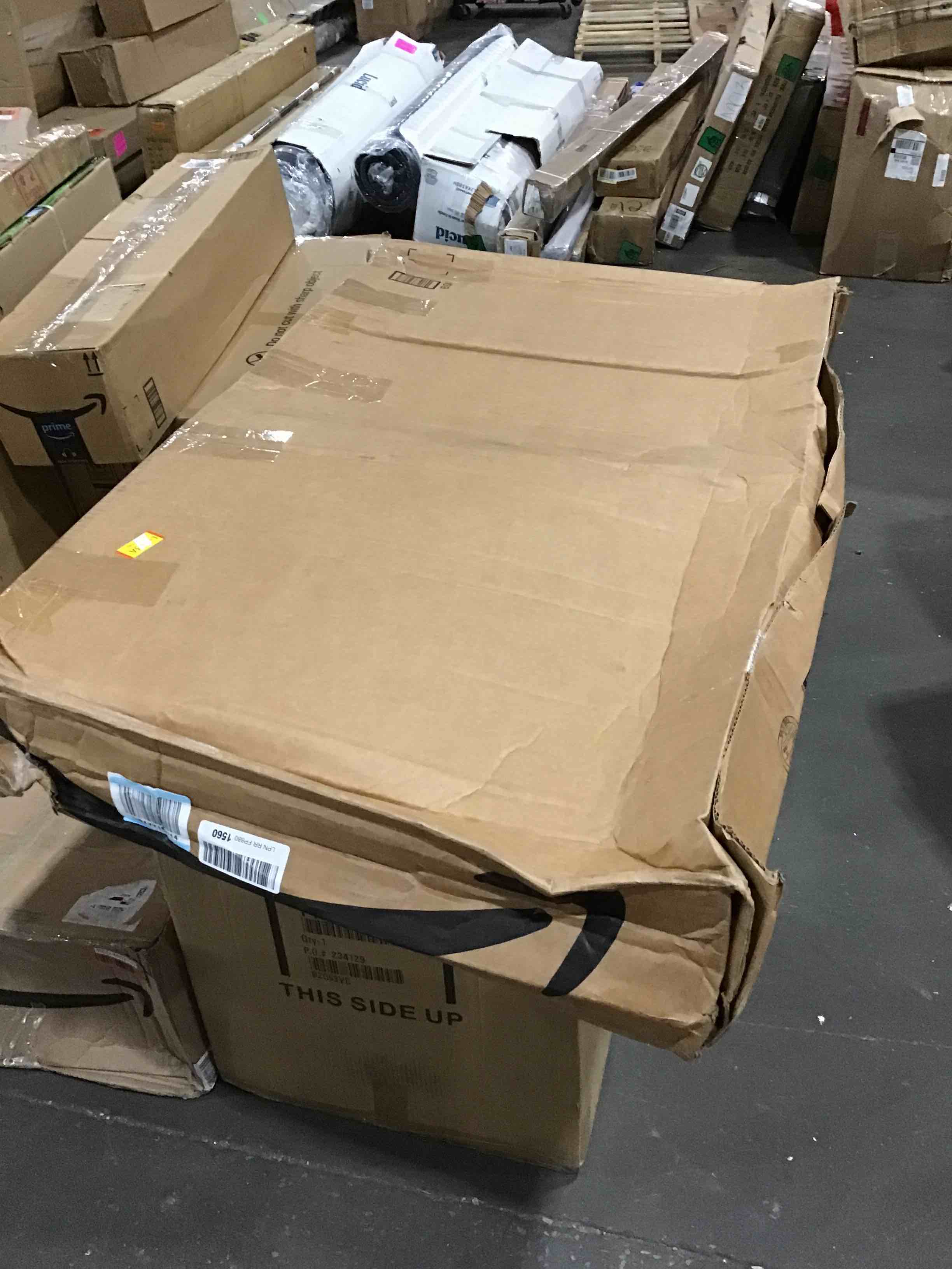 https://s3.amazonaws.com/lotting-images-prod/bidfta/RED4602797_1694013097205.jpeg