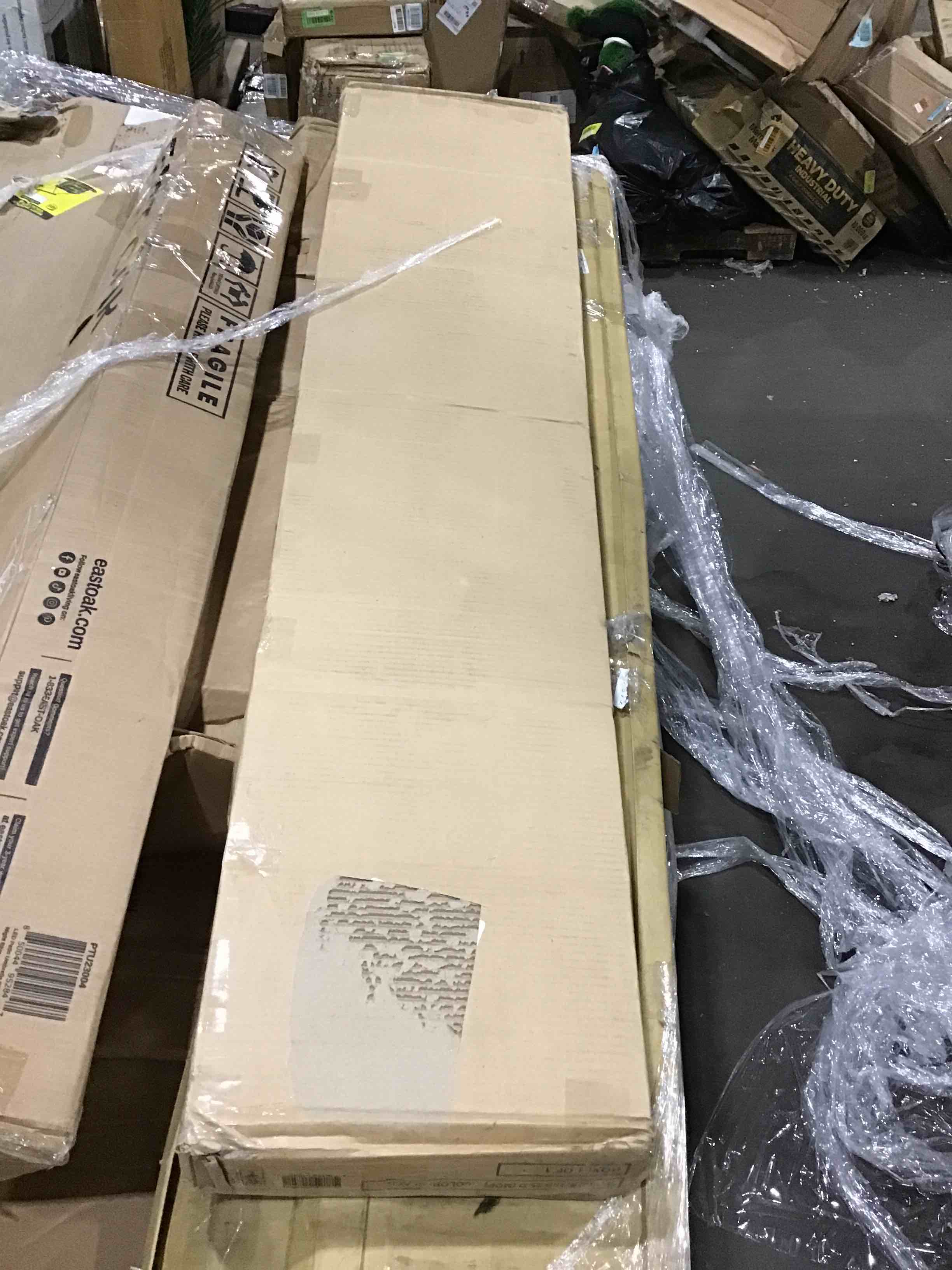 https://s3.amazonaws.com/lotting-images-prod/bidfta/RED4602798_1694013313271.jpeg