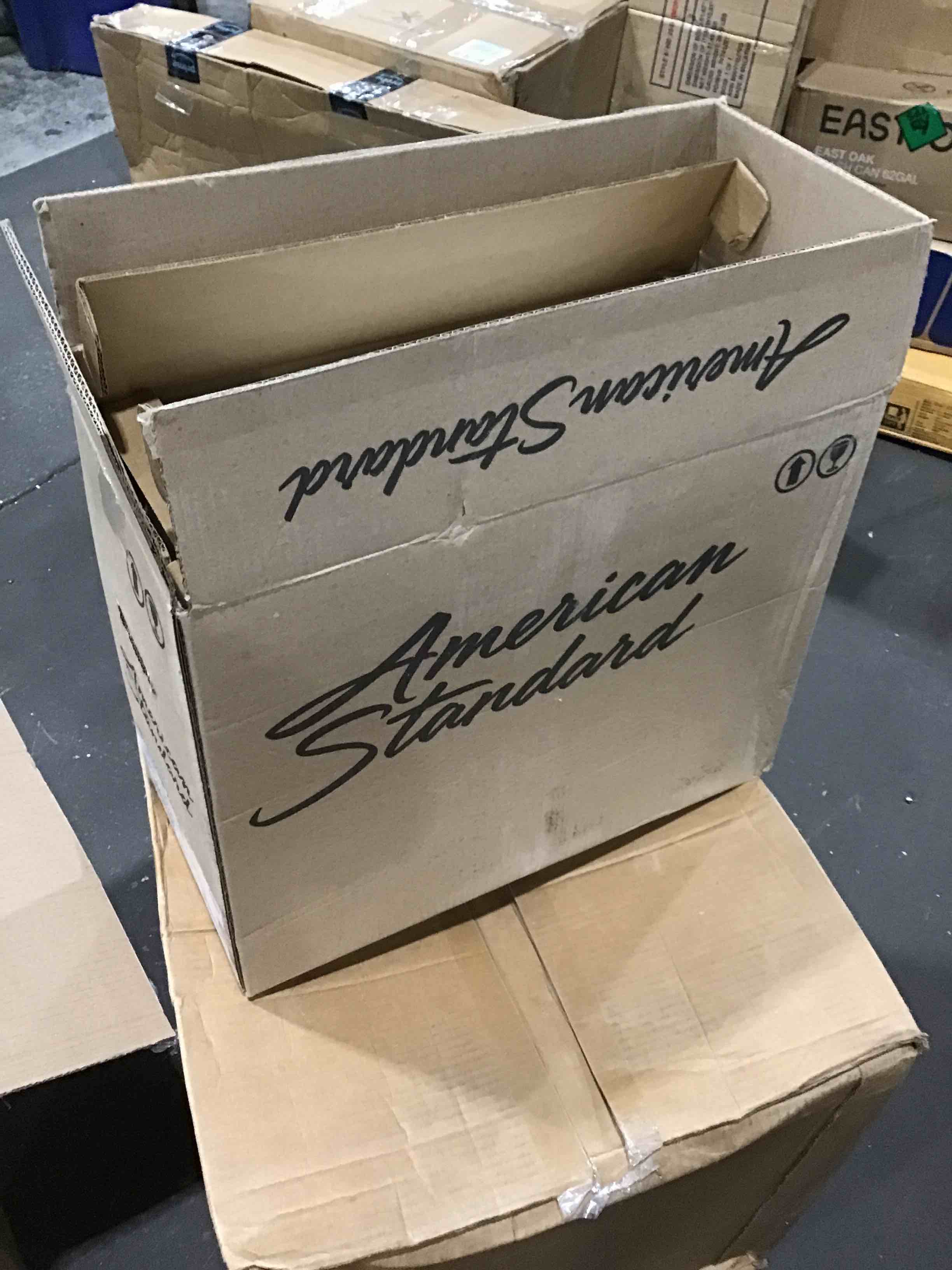 https://s3.amazonaws.com/lotting-images-prod/bidfta/RED4602800_1694014257231.jpeg
