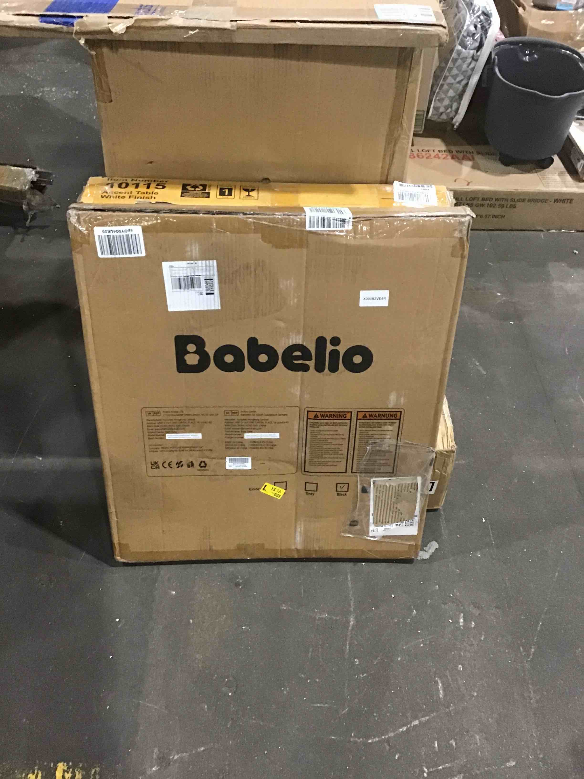 https://s3.amazonaws.com/lotting-images-prod/bidfta/RED4603216_1694529964634.jpeg
