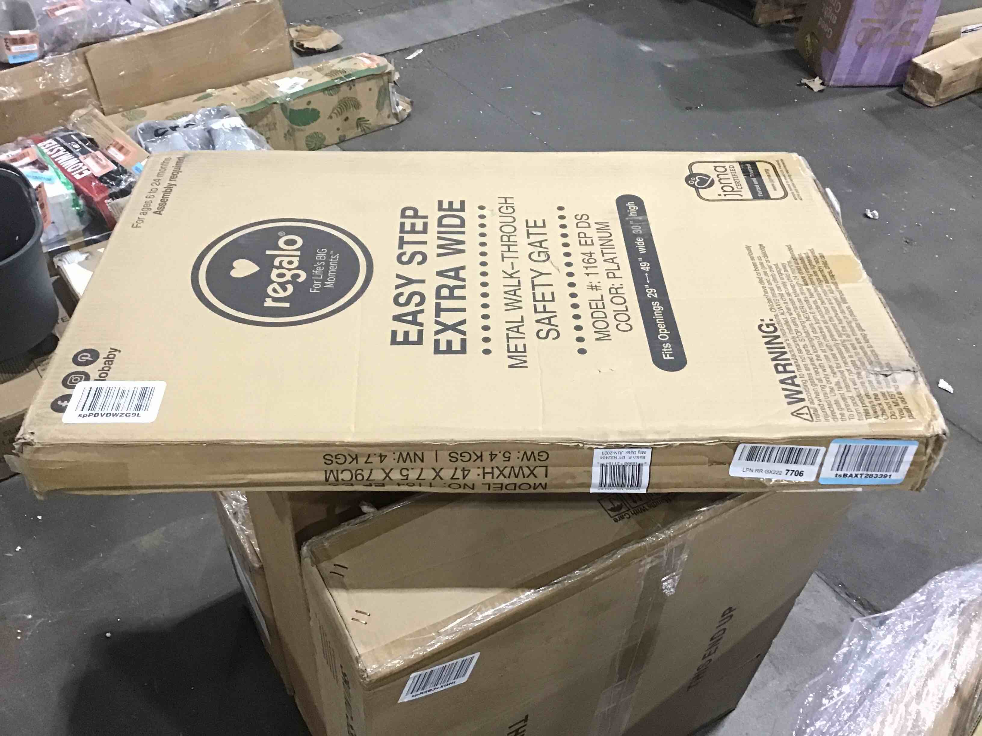 https://s3.amazonaws.com/lotting-images-prod/bidfta/RED4603224_1694531356531.jpeg
