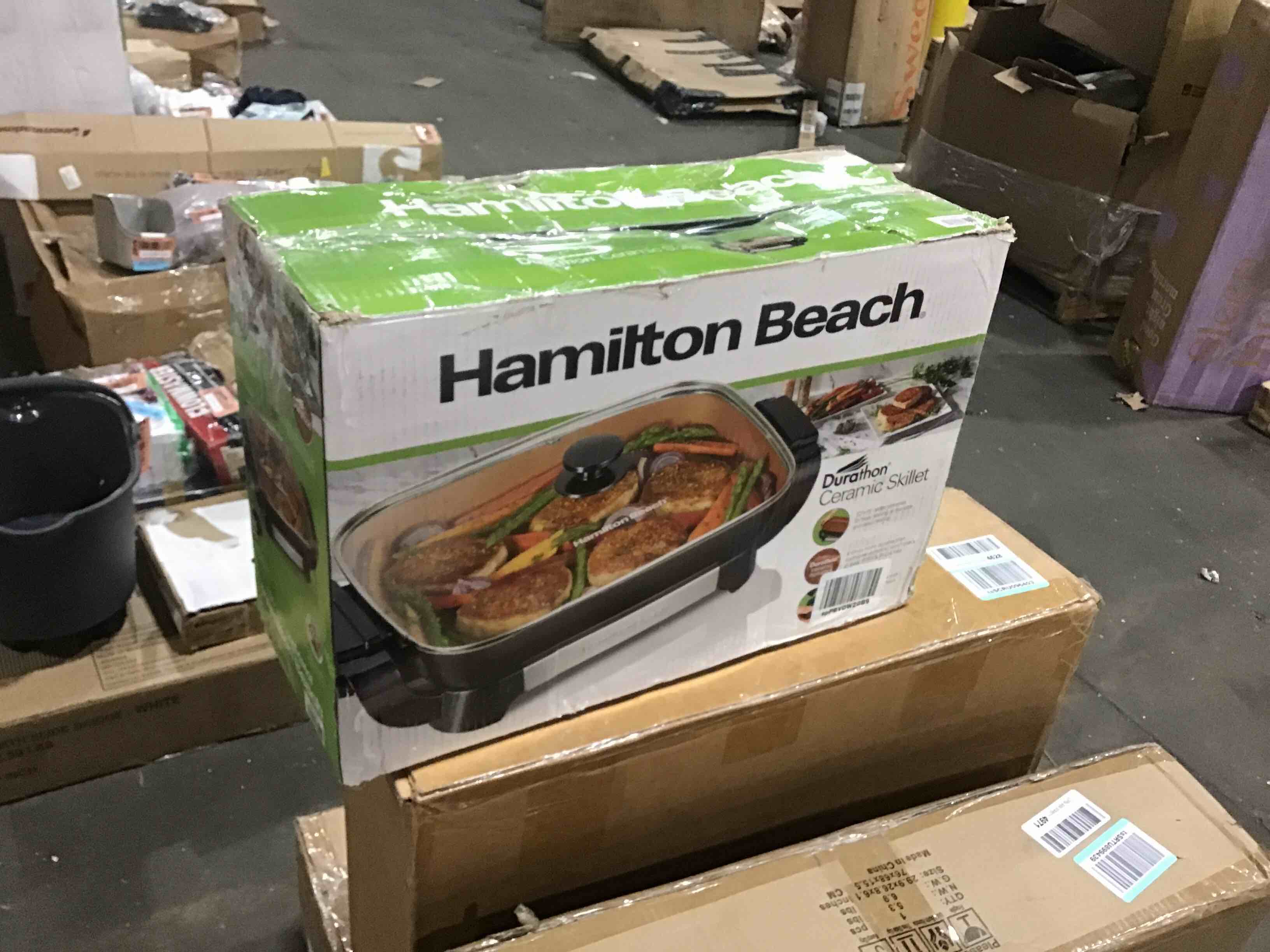 https://s3.amazonaws.com/lotting-images-prod/bidfta/RED4603225_1694531498483.jpeg