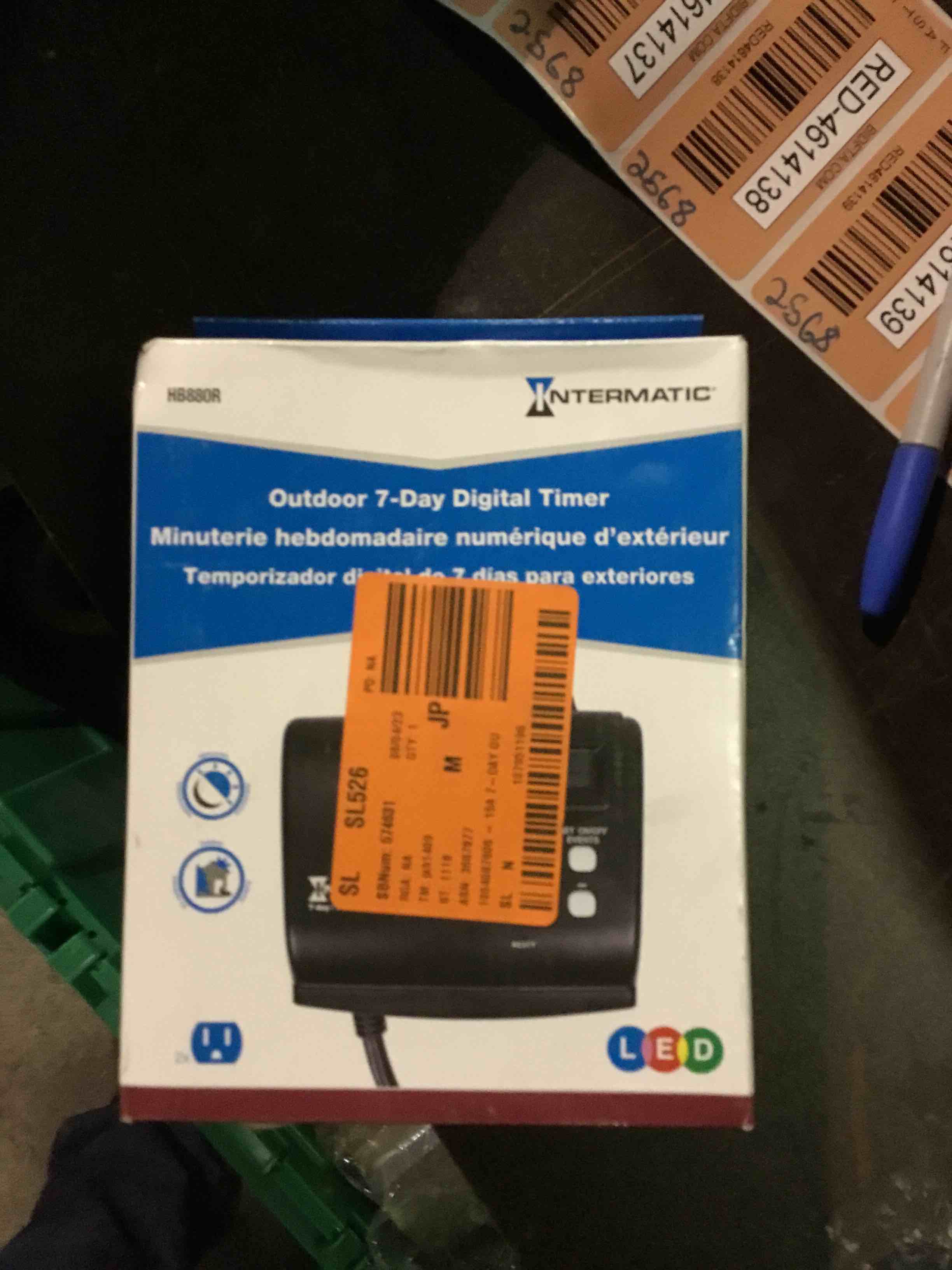 https://s3.amazonaws.com/lotting-images-prod/bidfta/RED4614150_1702578568963.jpeg