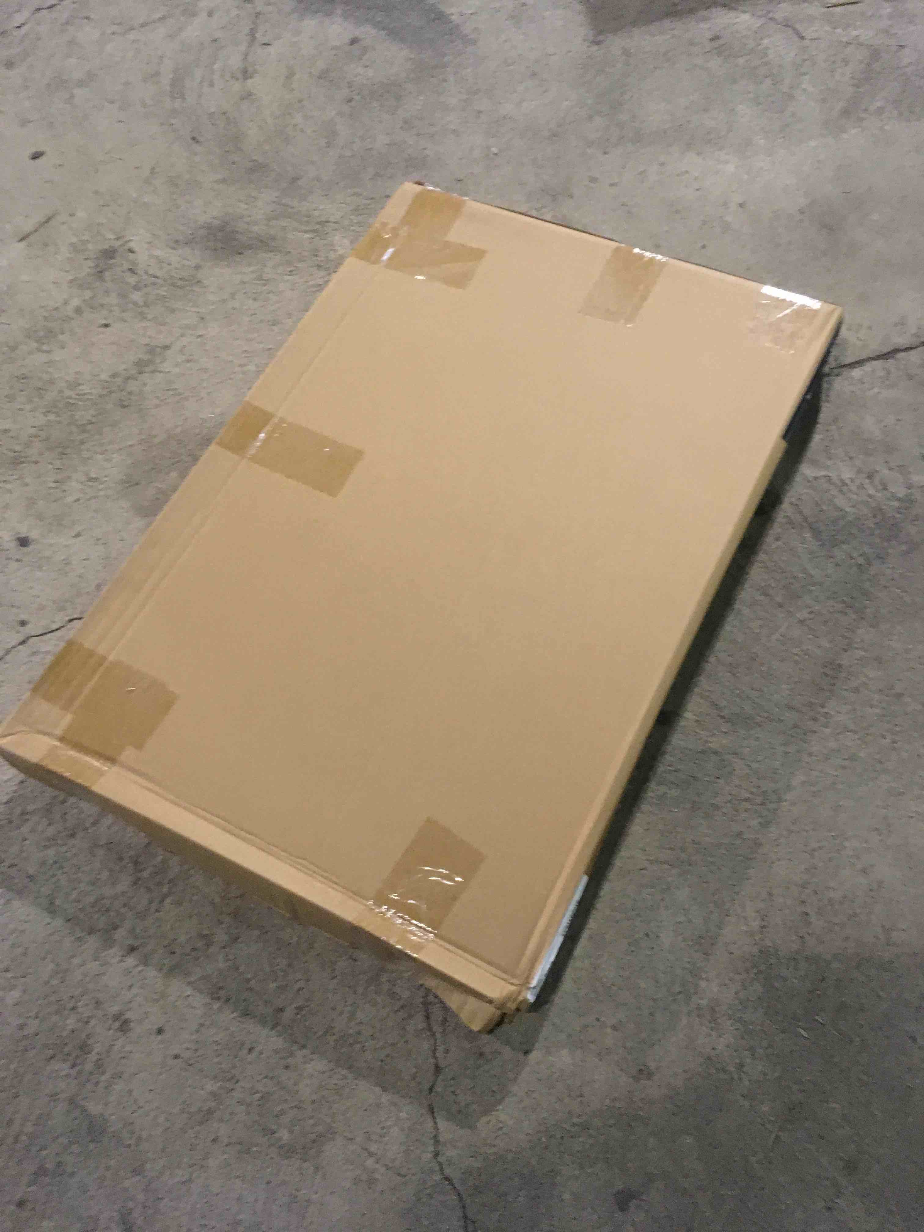 https://s3.amazonaws.com/lotting-images-prod/bidfta/RED4614197_1702570376280.jpeg