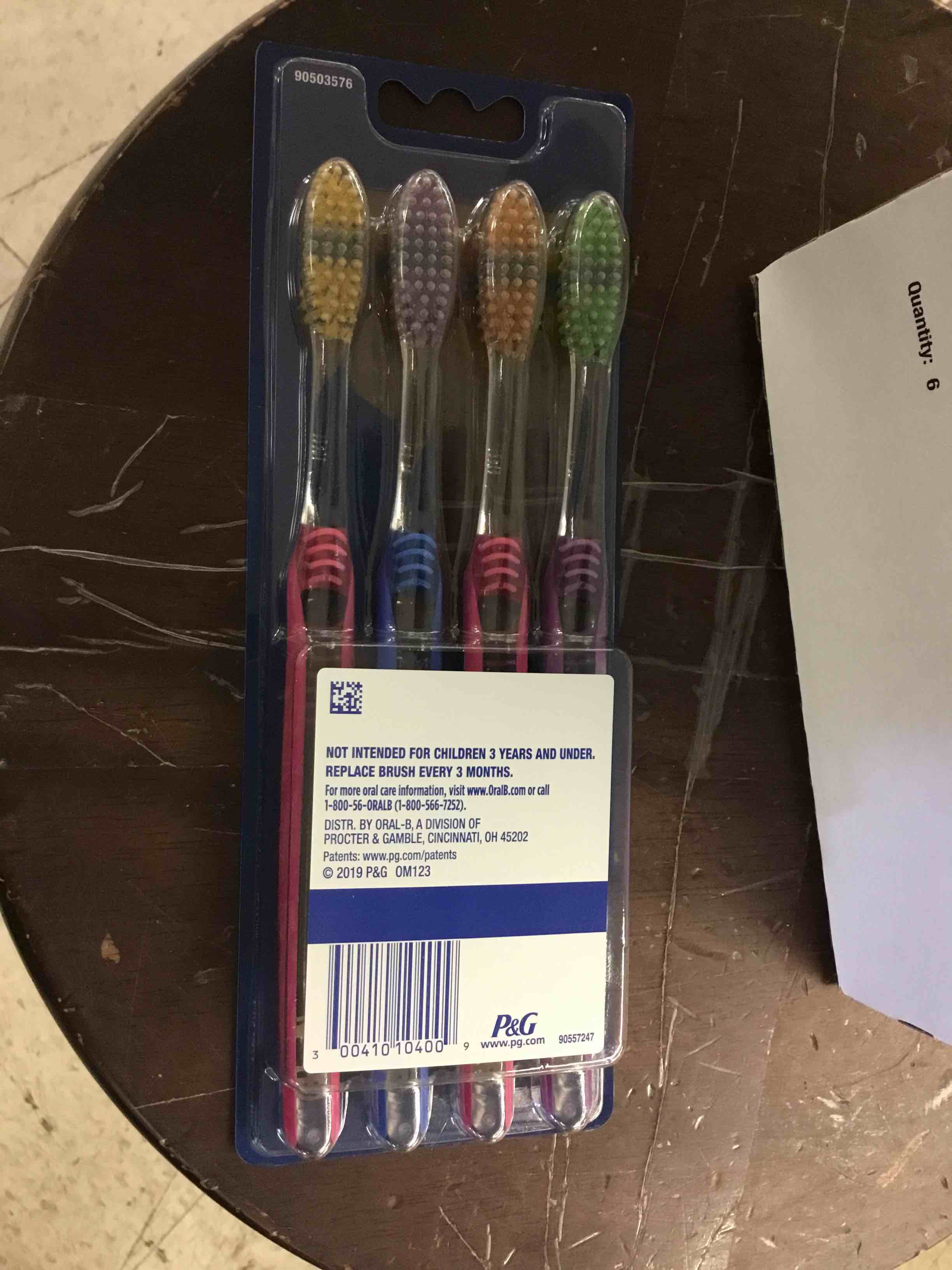 https://s3.amazonaws.com/lotting-images-prod/bidfta/RED4700330_1689192025970.jpeg