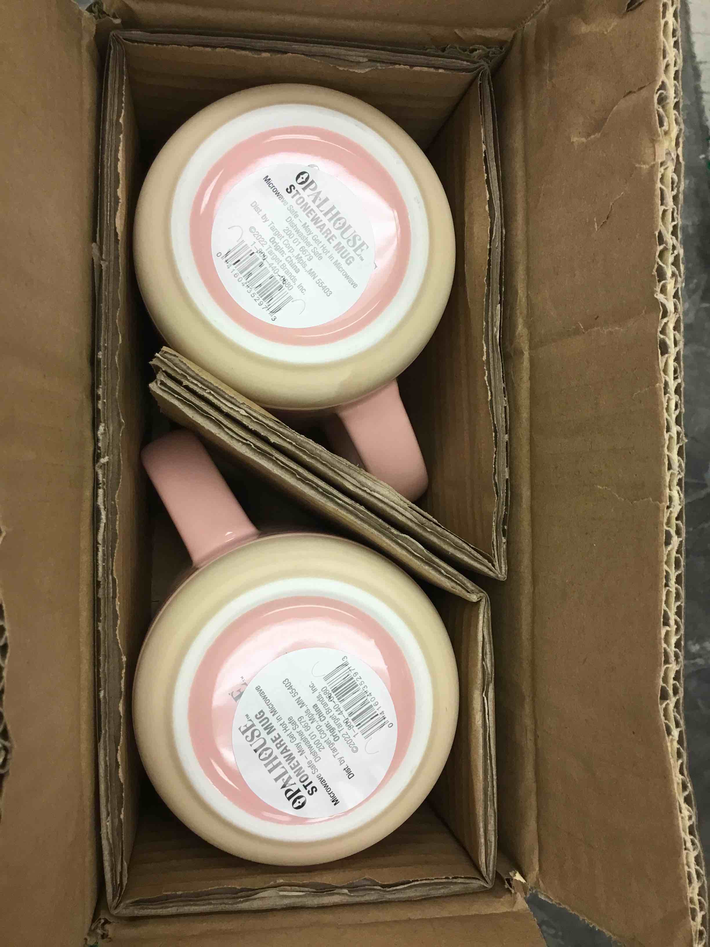 https://s3.amazonaws.com/lotting-images-prod/bidfta/RED4701770_1691074103425.jpeg