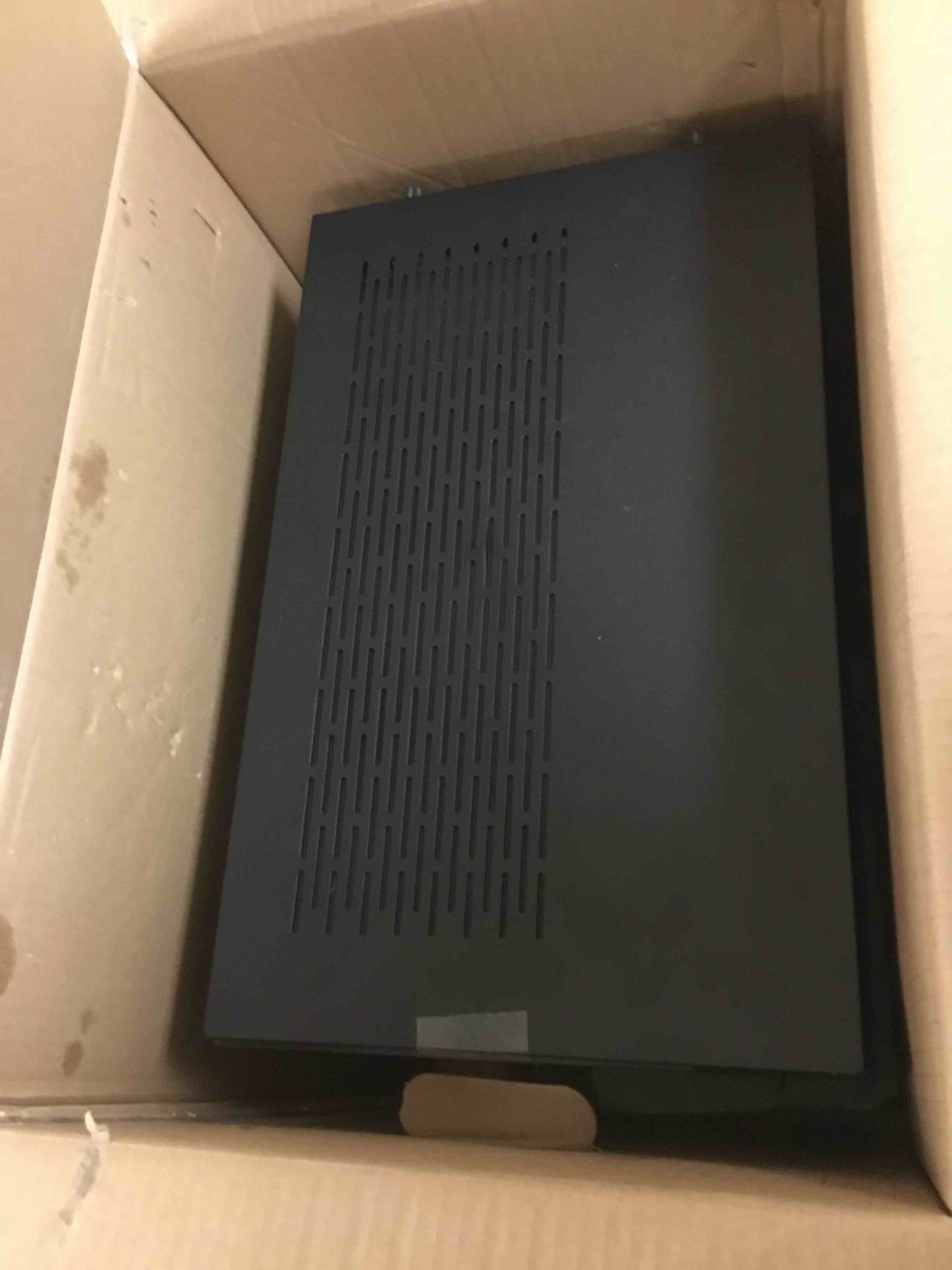 https://s3.amazonaws.com/lotting-images-prod/bidfta/RED4703319_1703189990898.jpeg