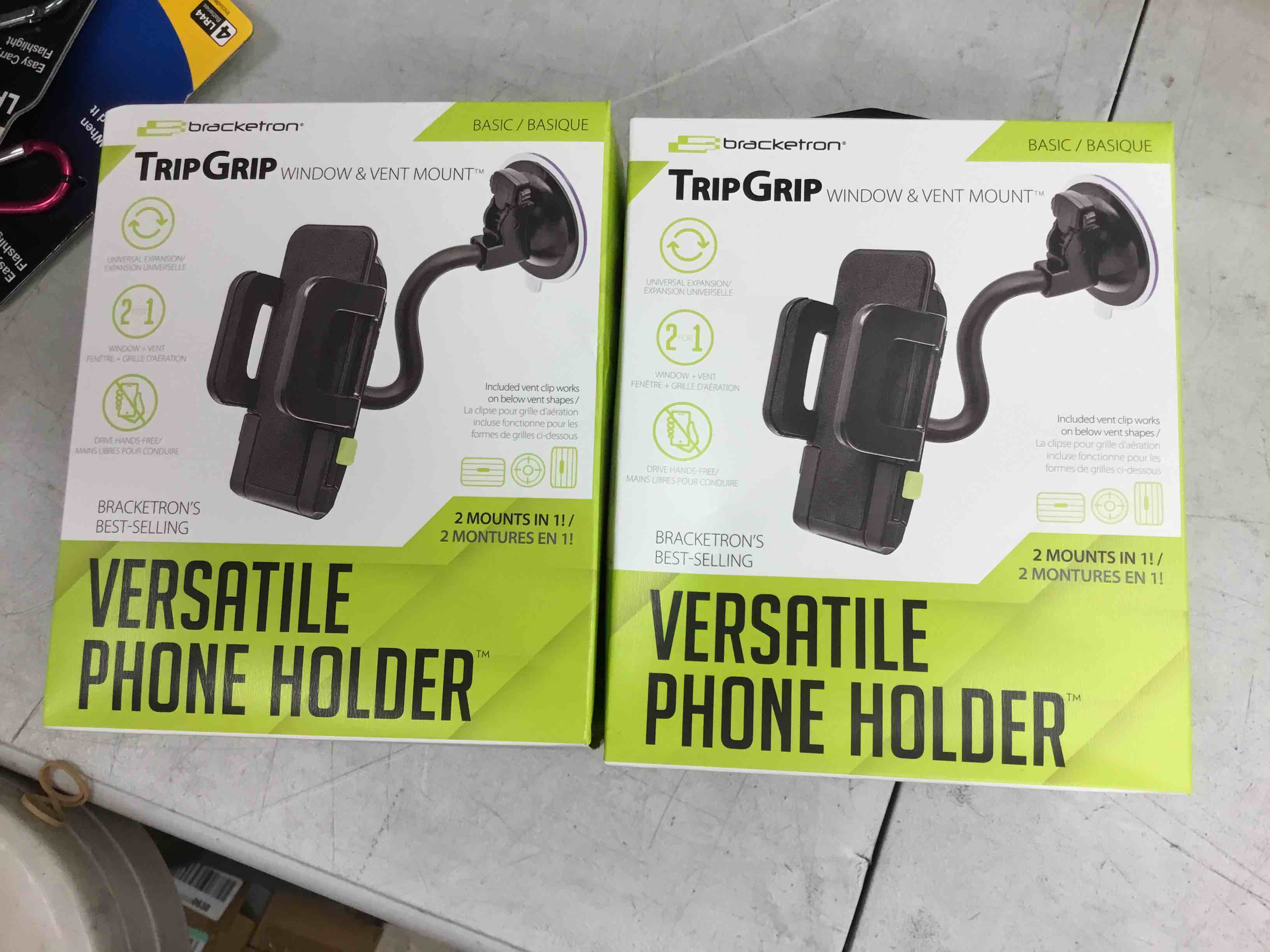 https://s3.amazonaws.com/lotting-images-prod/bidfta/RED4709323_1688071890440.jpeg