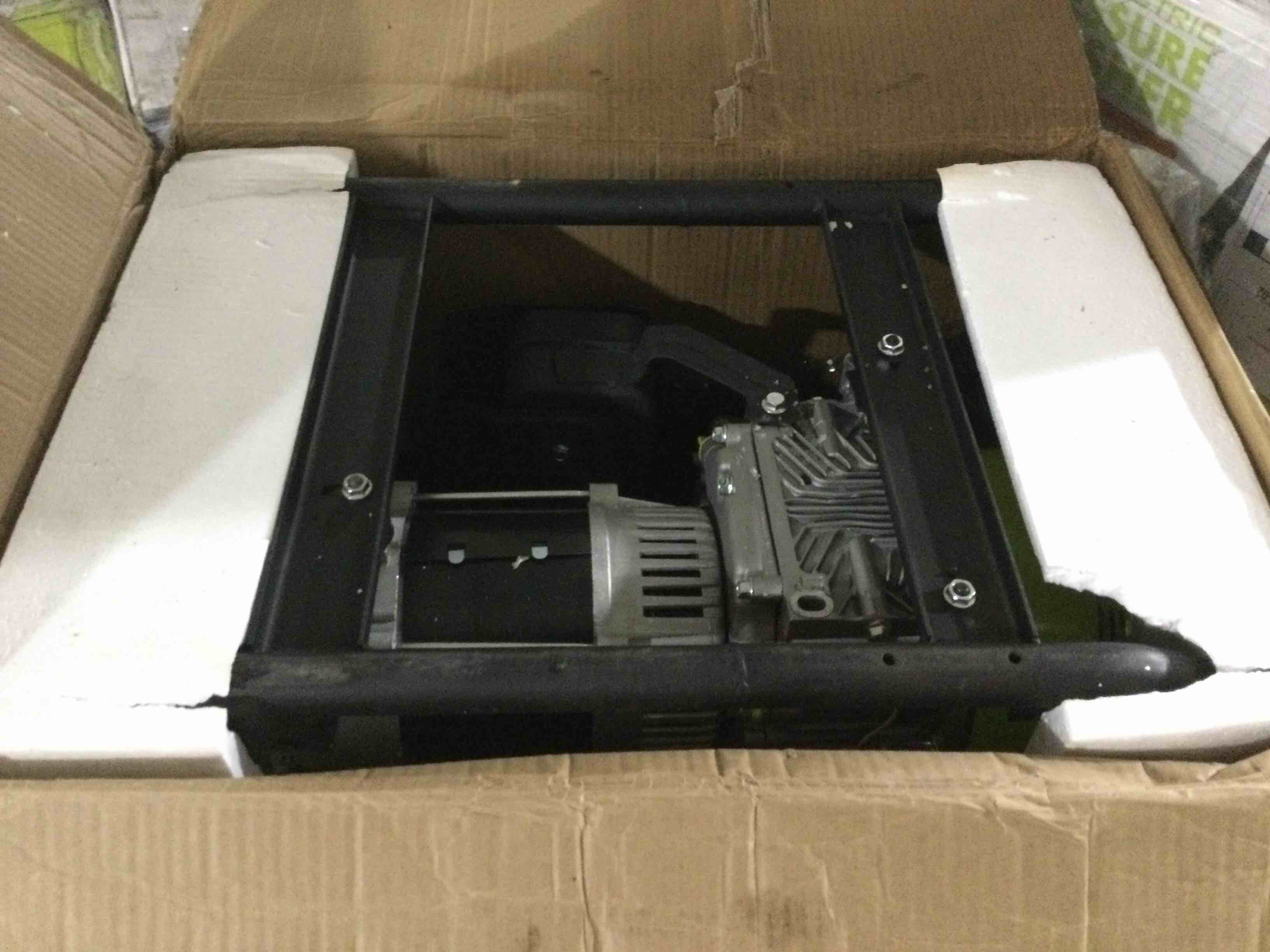 https://s3.amazonaws.com/lotting-images-prod/bidfta/RED4731454_1683128736980.jpeg