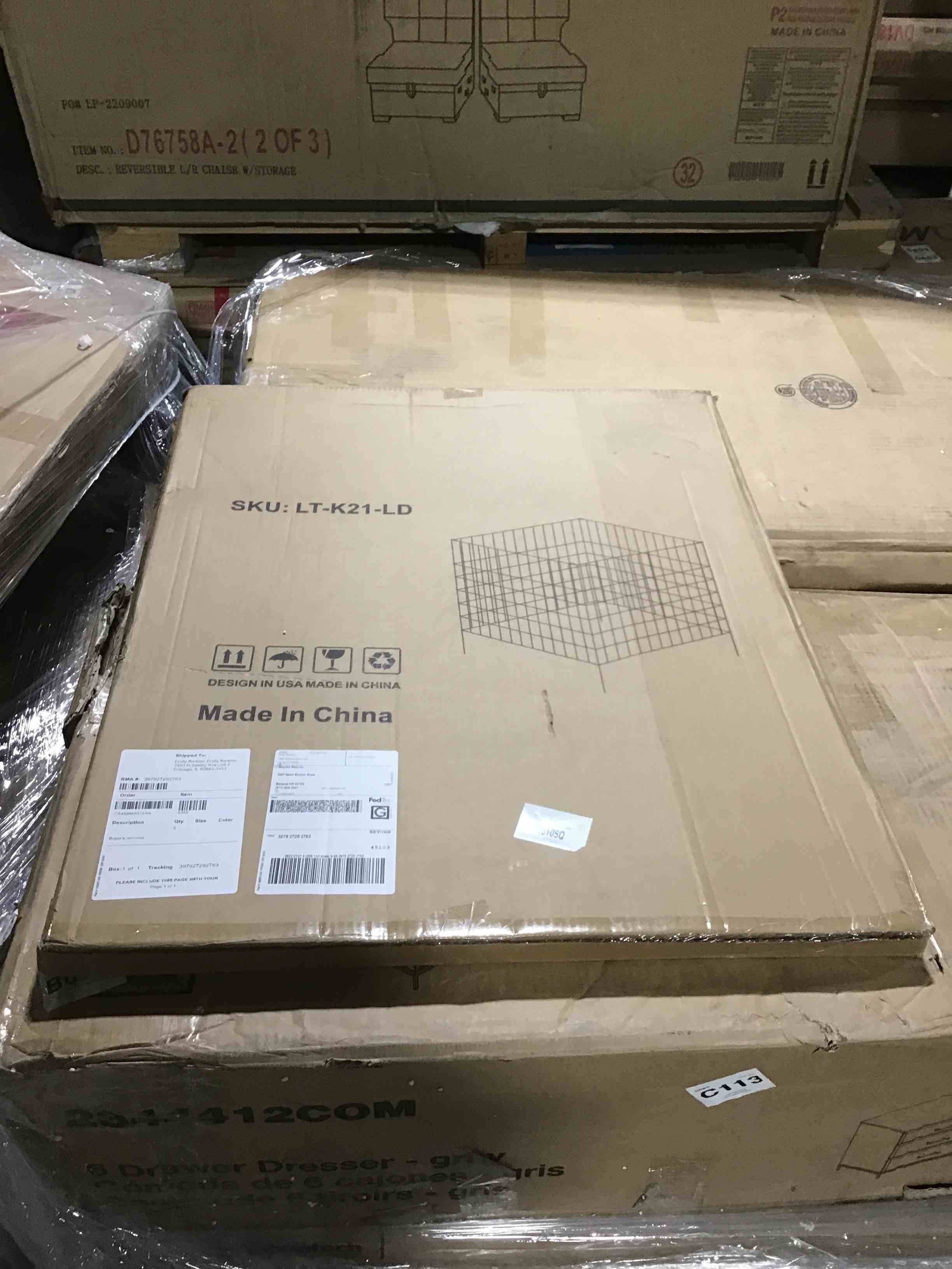 https://s3.amazonaws.com/lotting-images-prod/bidfta/RED4732416_1685968572565.jpeg