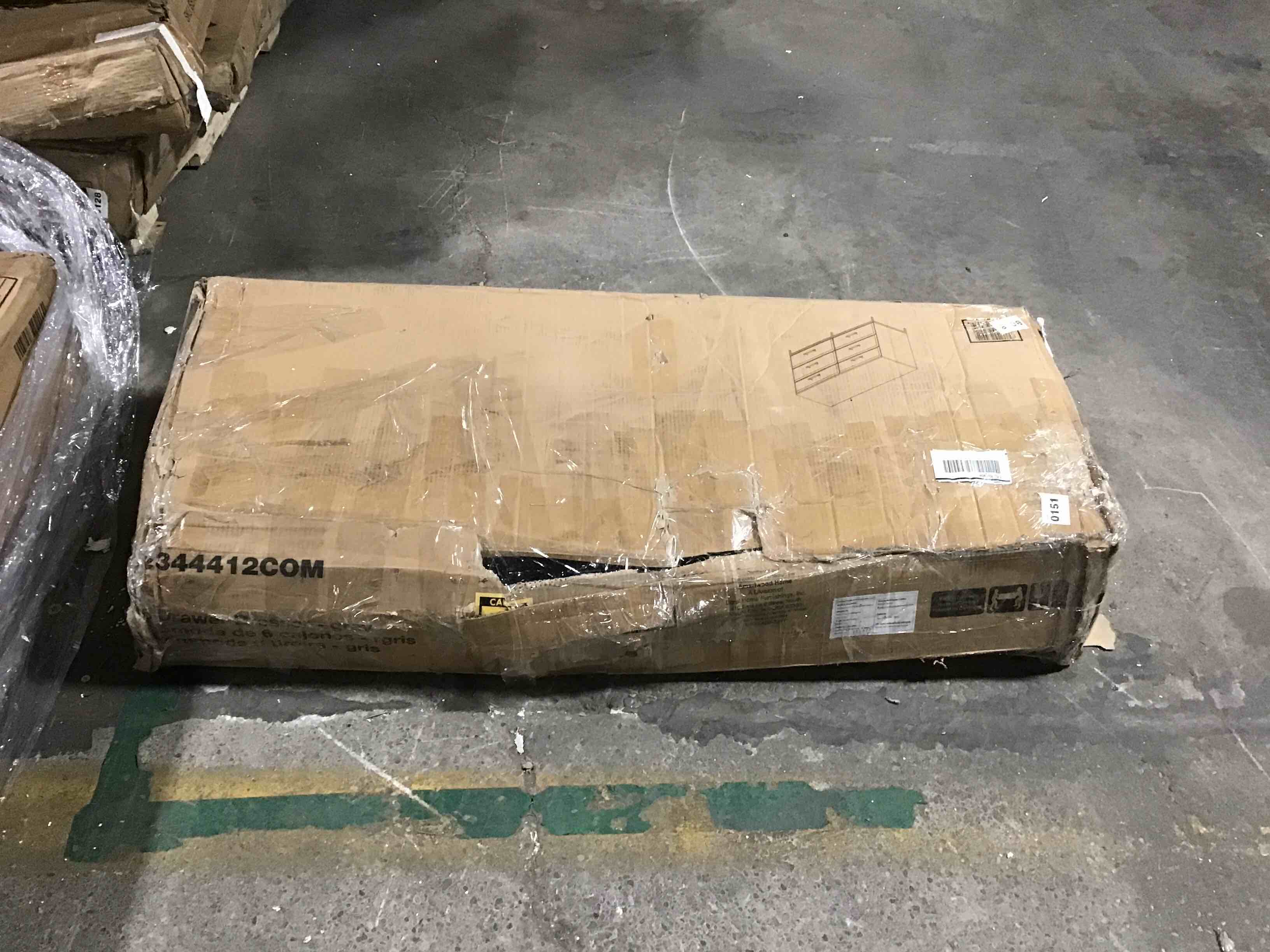https://s3.amazonaws.com/lotting-images-prod/bidfta/RED4732417_1685969384588.jpeg