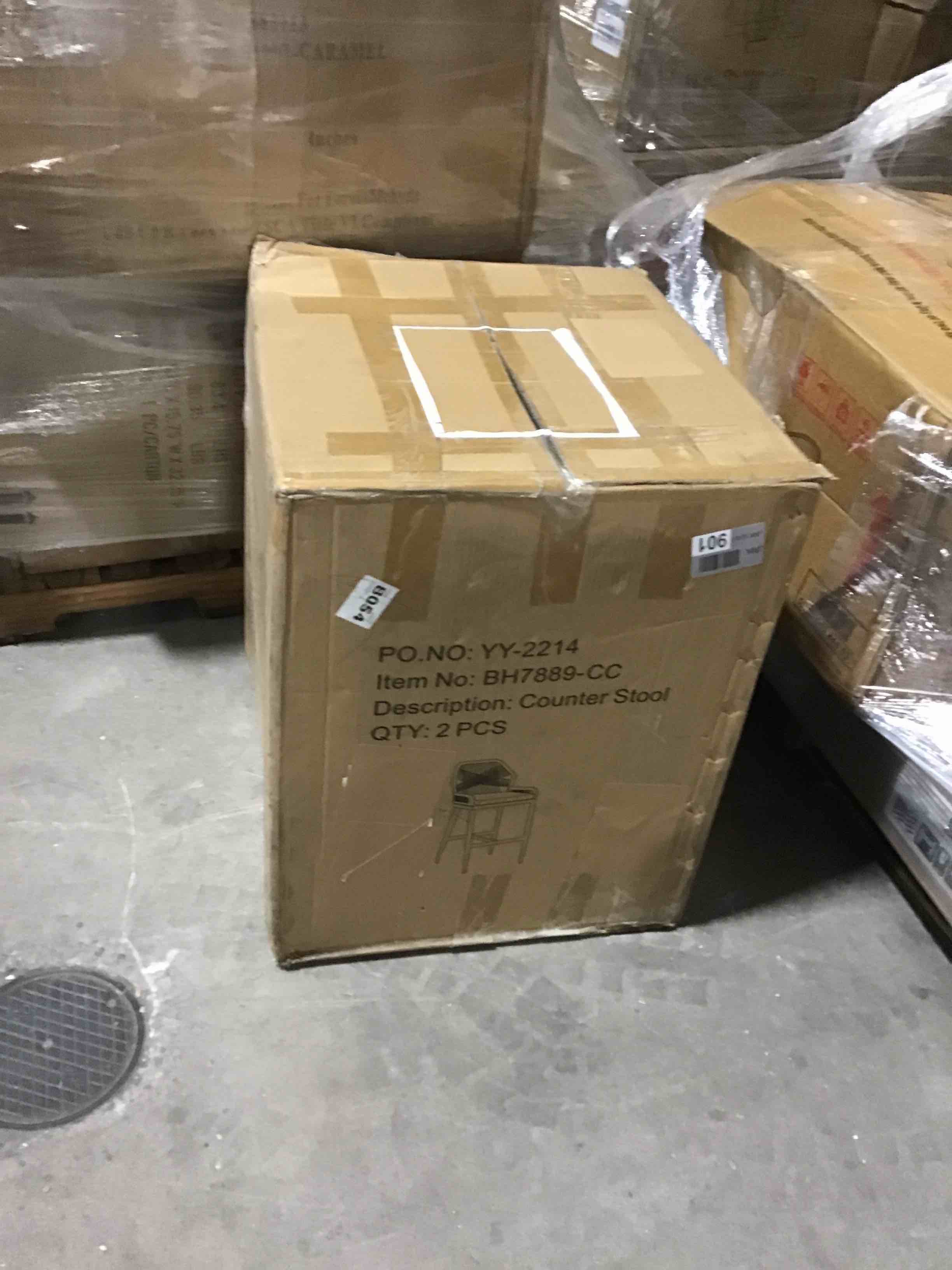 https://s3.amazonaws.com/lotting-images-prod/bidfta/RED4733195_1684932730735.jpeg