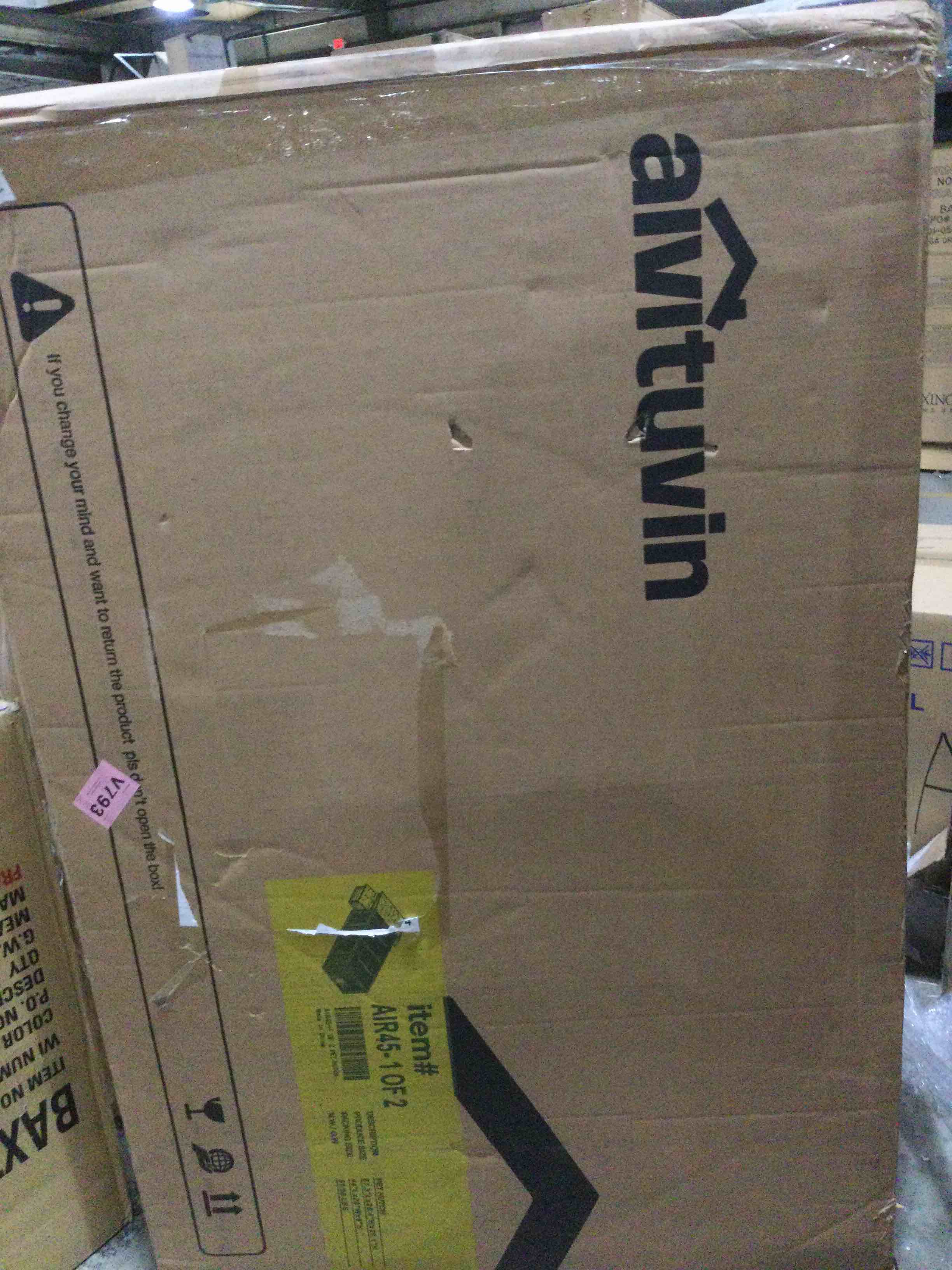 https://s3.amazonaws.com/lotting-images-prod/bidfta/RED4733484_1685123251699.jpeg